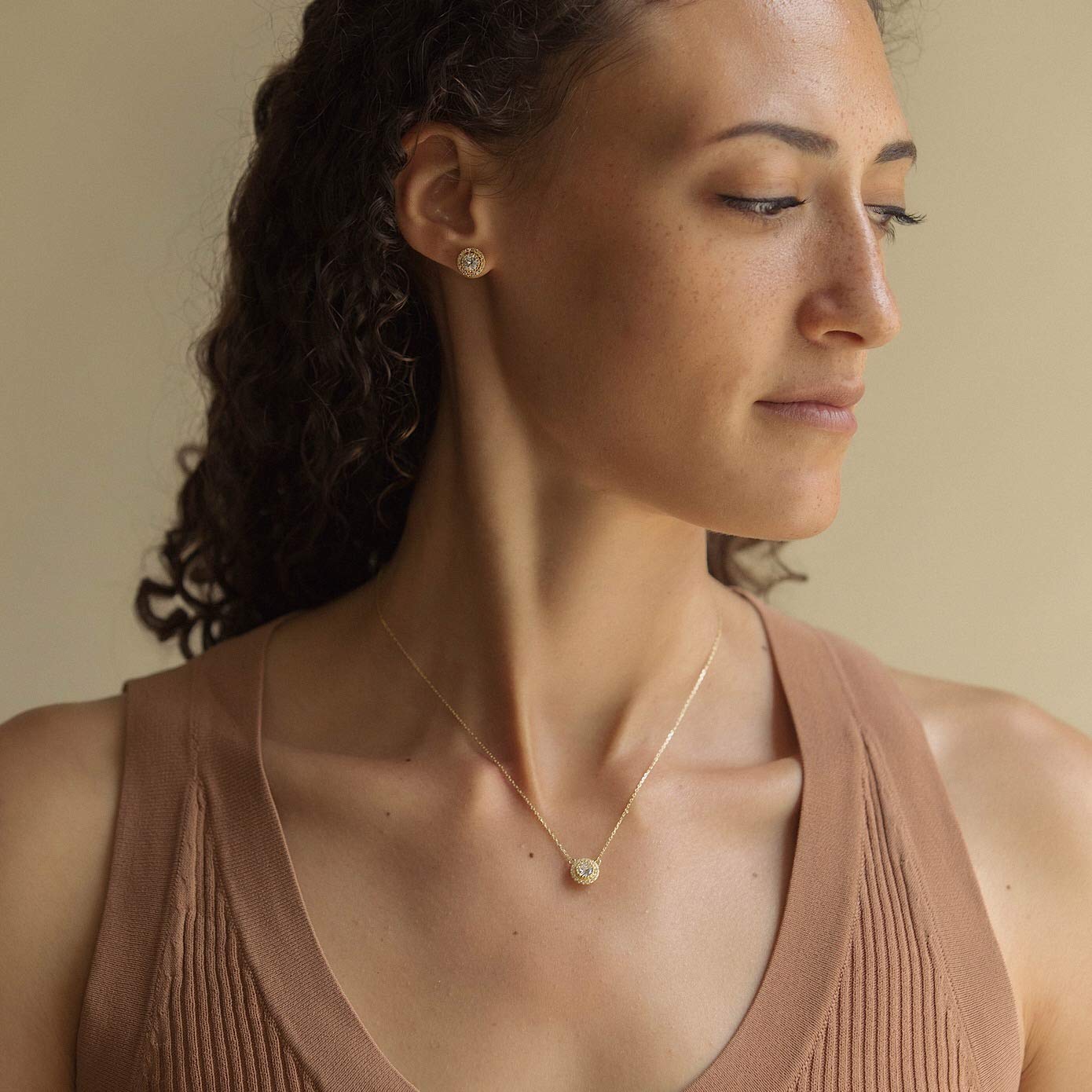 Petite CZ Disk Pendant Necklace for Sister - Gold, Rose Gold, Silver Options | Perfect Birthday, Anniversary, or Graduation Gift