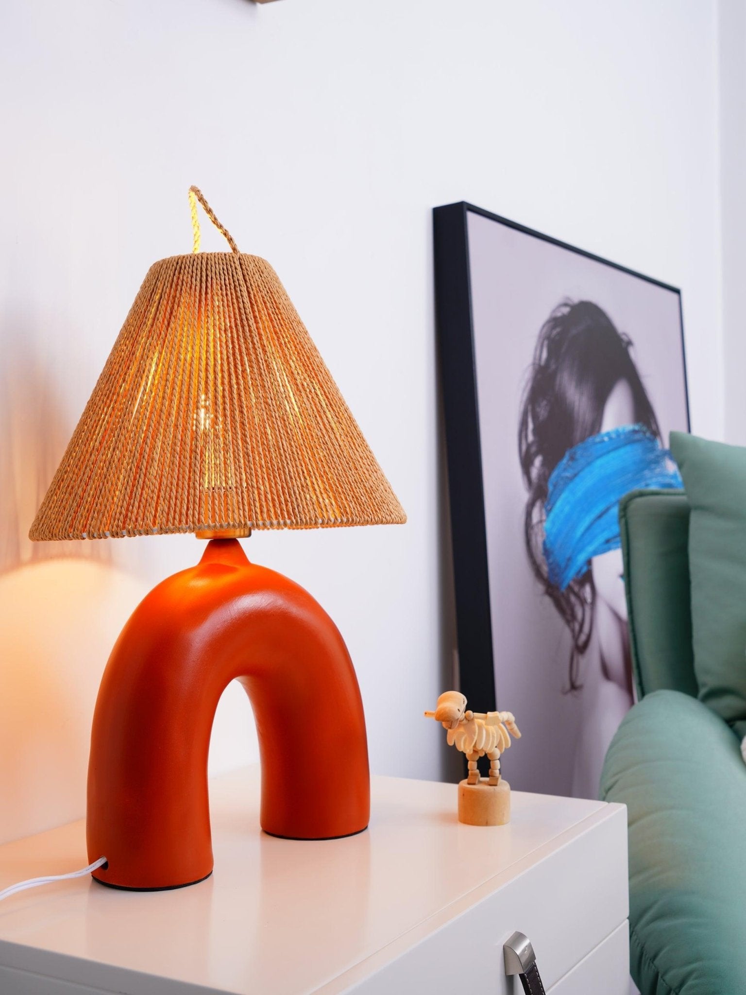 Modern Arched Table Lamp - Adjustable LED Desk Light for Bedroom, Living Room & Office - Stylish Home Decor & Reading Light
