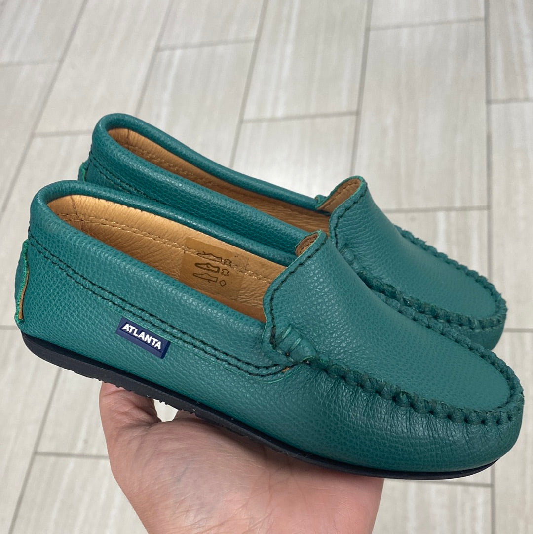 Atlanta Mocassin Green Pebbled Loafer Shoes - Comfortable Slip-On Men's Casual Footwear for Office & Travel