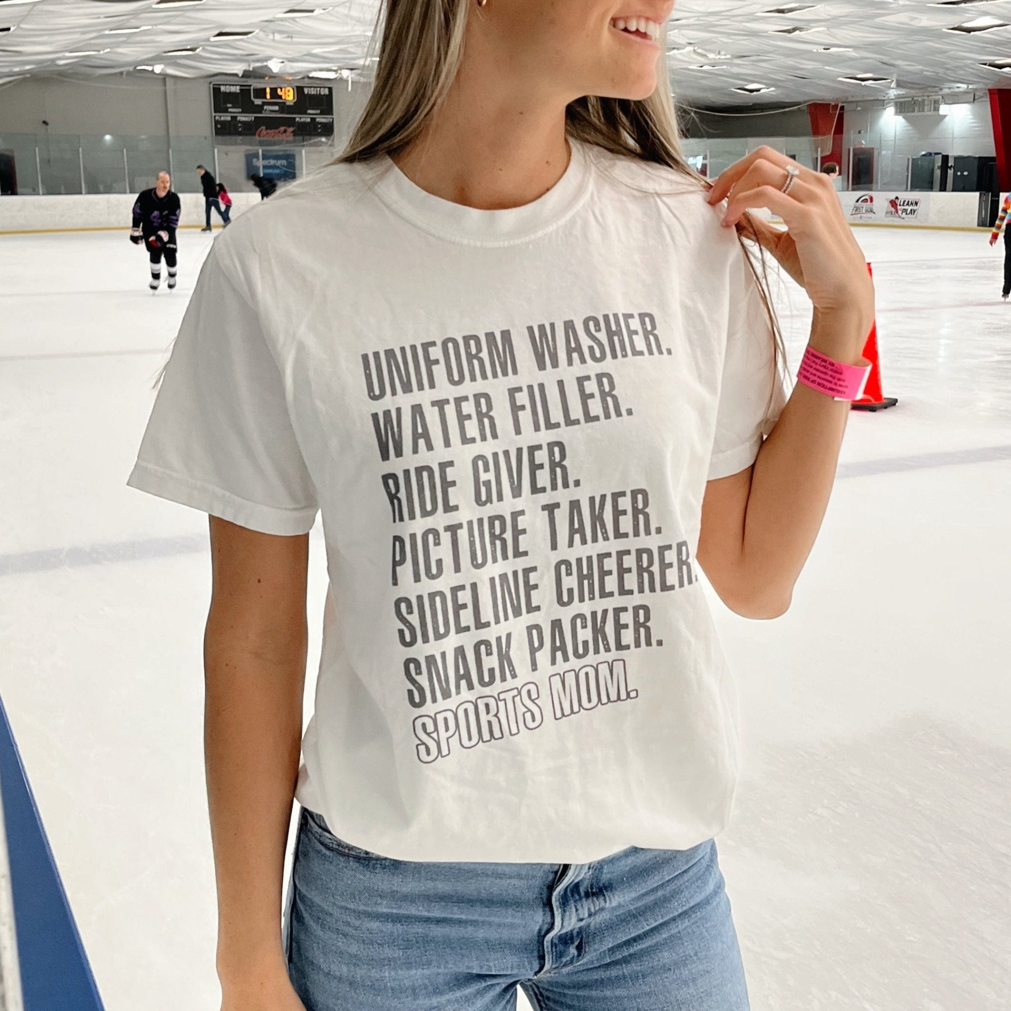 Sports Mom Distressed T-Shirt - Comfortable & Stylish Athletic Tee for Active Moms - Perfect for Gym, Running & Casual Wear