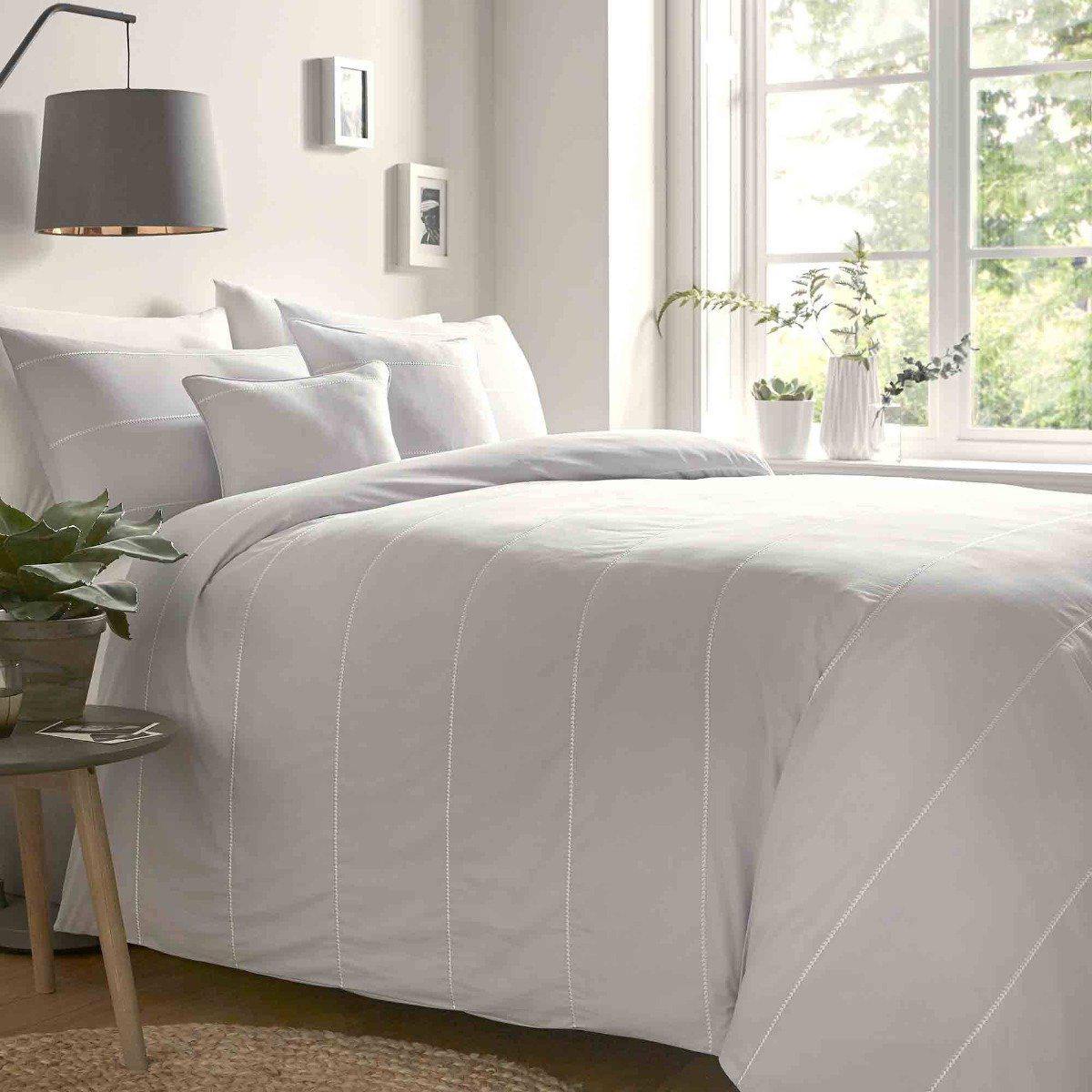Premium Salcombe Duvet Cover Set - Silver Grey Luxury Bedding for King/Queen Size - Soft & Breathable Cotton Blend - Perfect for Master Bedroom, Guest Room & Hotel Decor