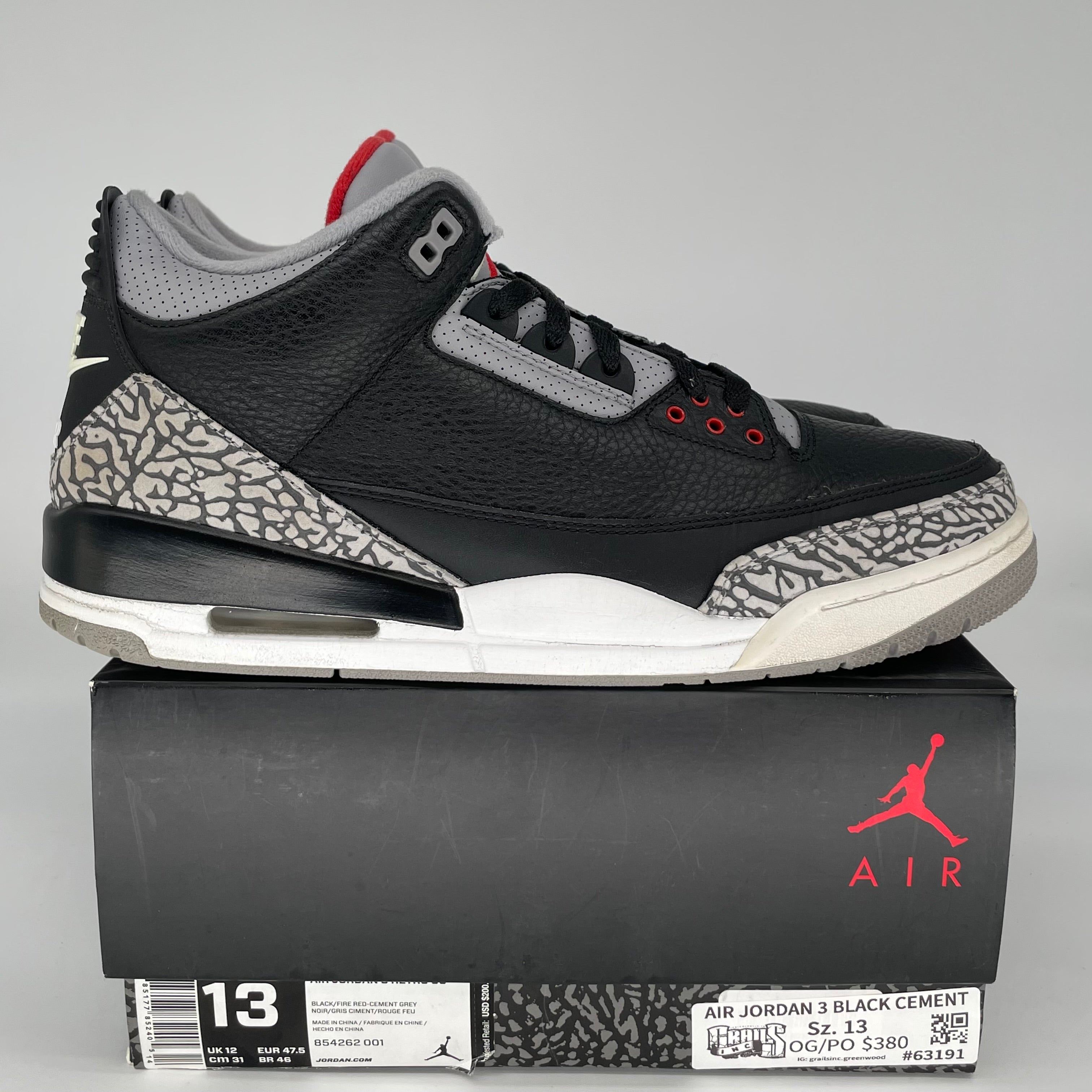 Original Air Jordan 3 Retro 'Black Cement' Men's Basketball Shoes Size 13 (854262-001) - Classic Sneakers for Streetwear & Basketball Performance