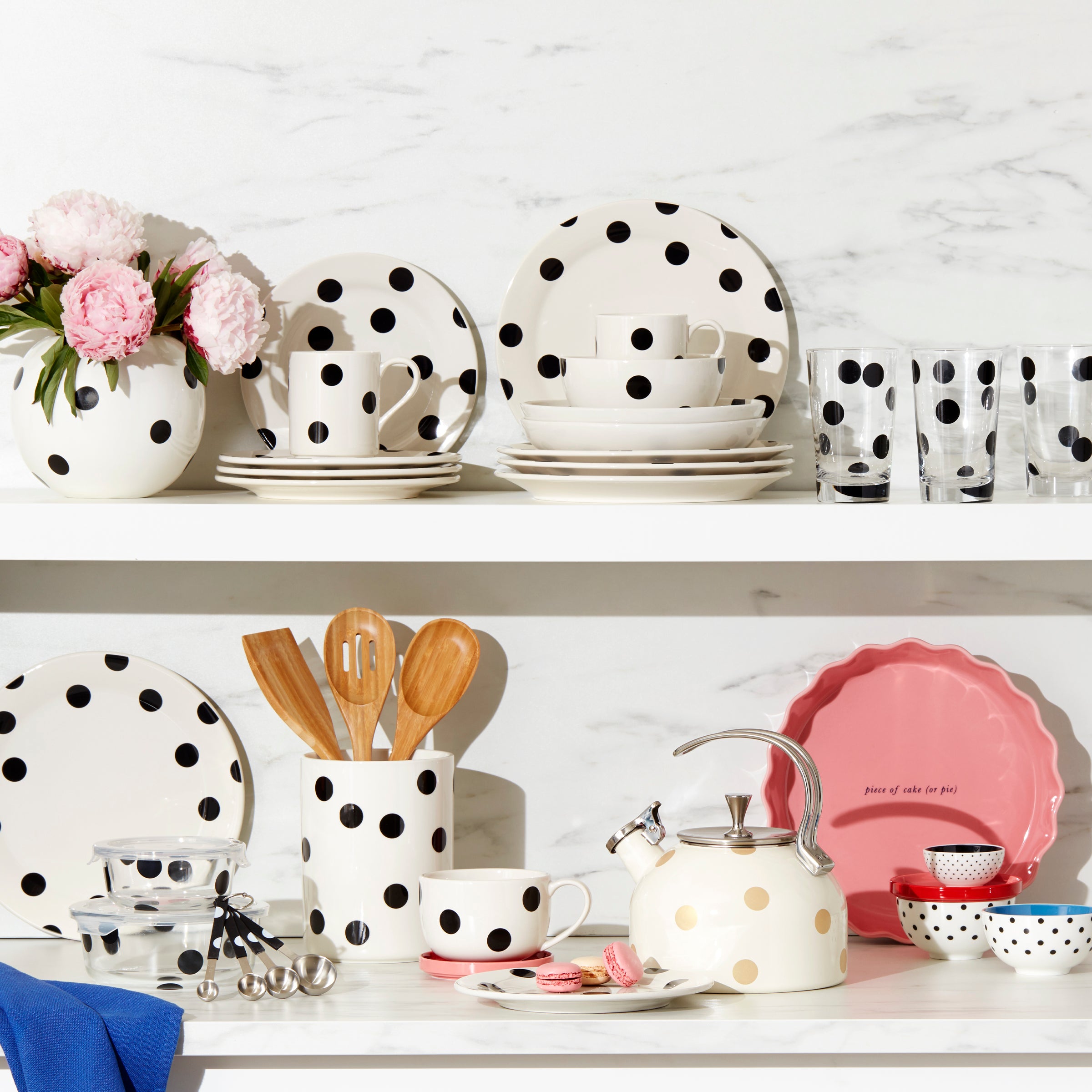 Deco Dot 12-Piece Dinnerware Set - Elegant Stoneware Plates, Bowls & Mugs - Perfect for Family Dinners, Entertaining Guests & Everyday Use