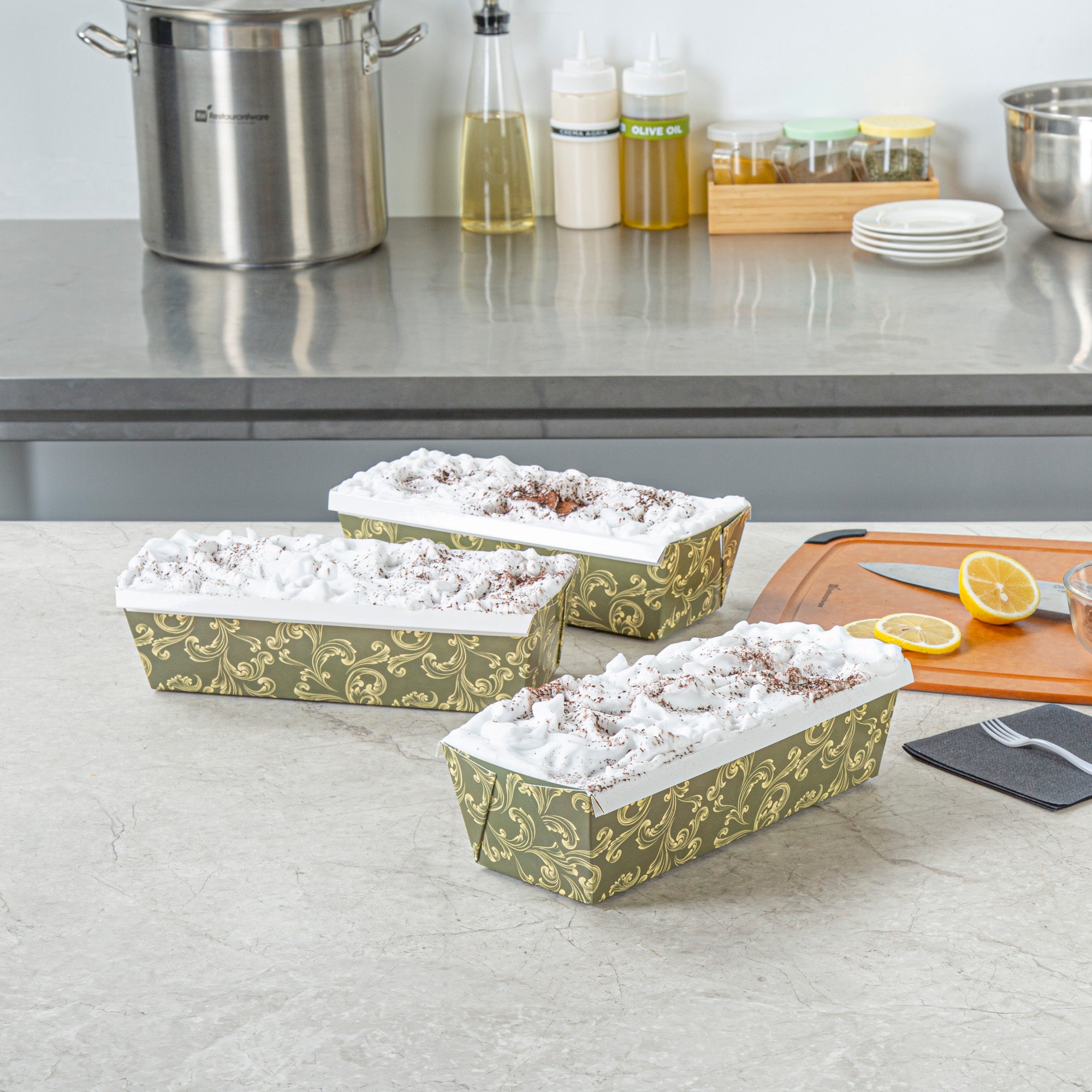 Bake Tek 54 oz Dark Green Vintage Floral Greaseproof Paper Loaf Pans - 10.25