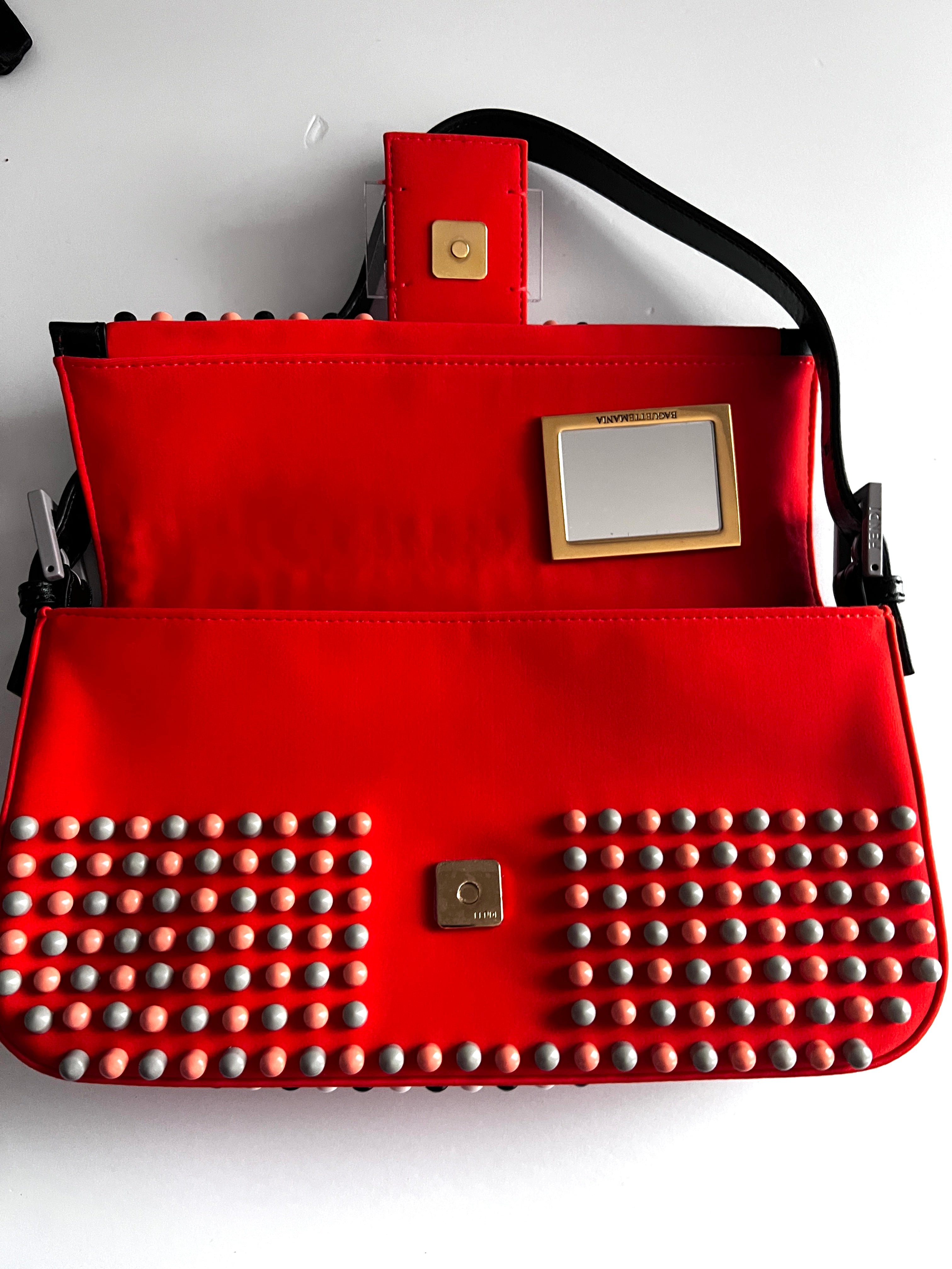 Fendi Orange Baguette Bag 2013 Capsule Collection - Stylish Crossbody Purse for Women, Perfect for Parties & Evening Events