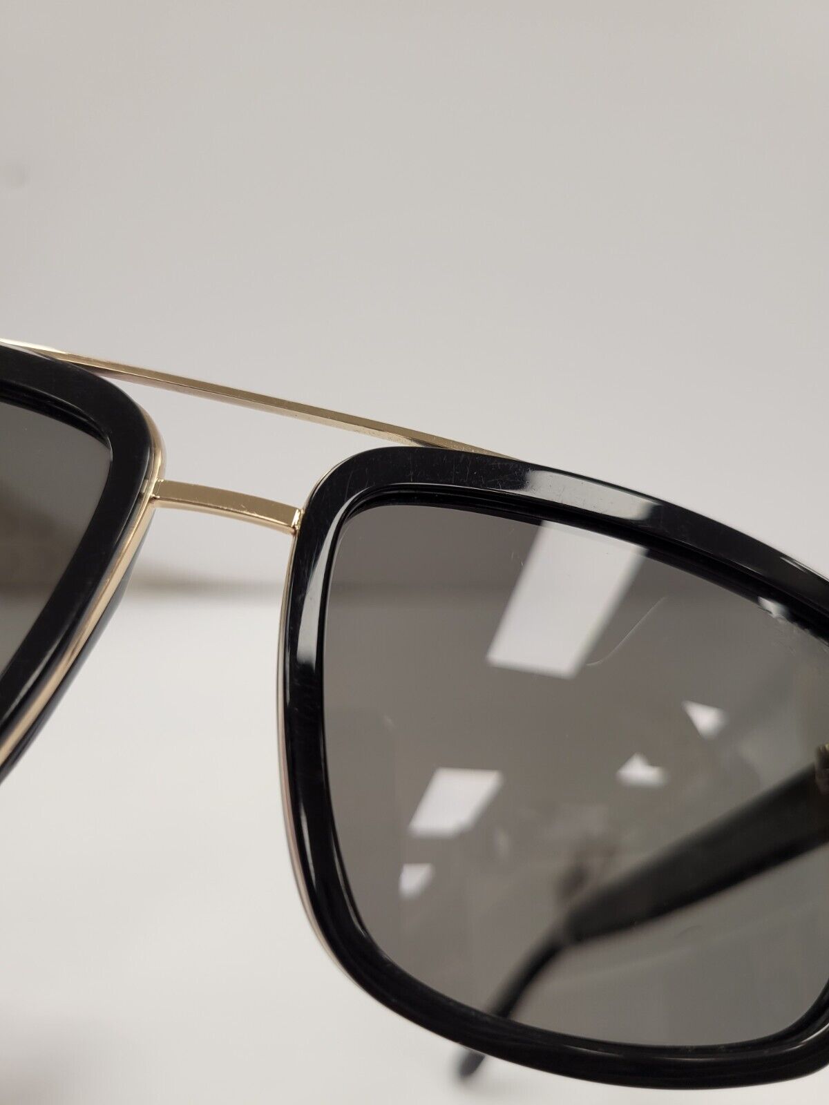 Tom Ford TF780 Sunglasses for Women & Men - Luxury Designer Shades with UV Protection - Perfect for Outdoor Activities, Beach & Driving