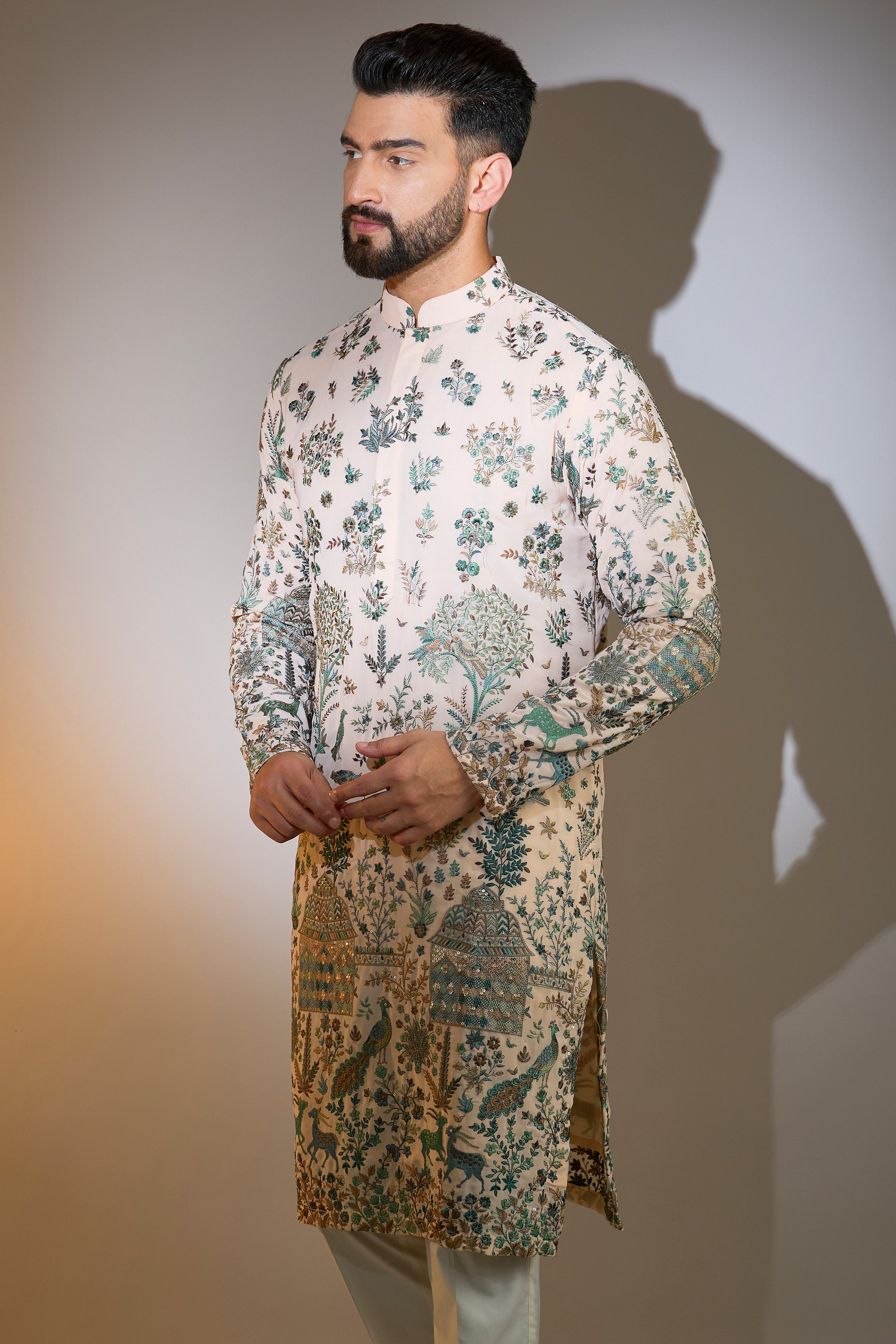 Peach Threadwork Kurta with Intricate Floral & Fauna Motifs - Elegant Ethnic Wear for Festivals, Weddings & Special Occasions