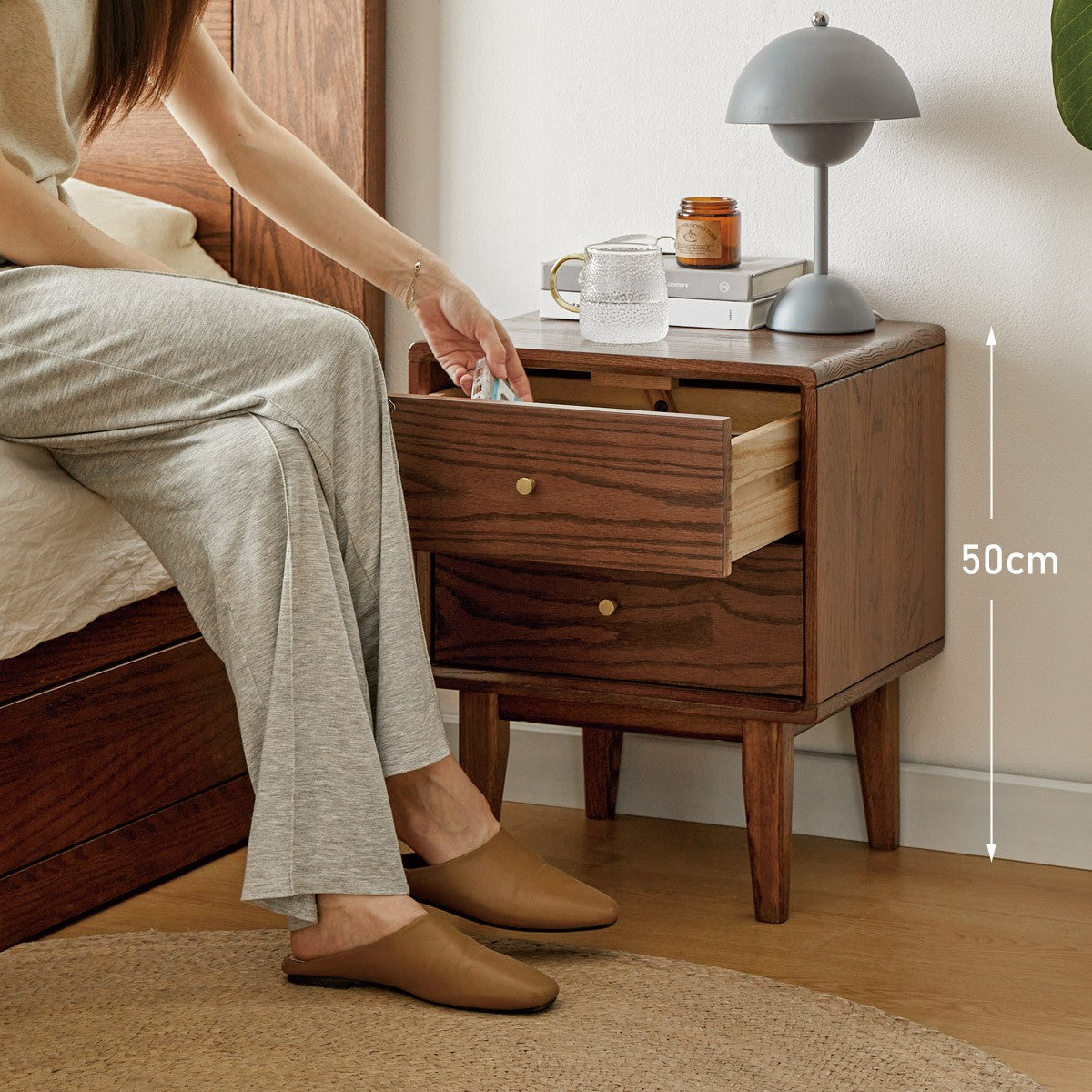 Solid Oak Wood Nightstand - Nordic Style Bedside Table for Bedroom, Living Room, or Office - Modern Minimalist Furniture with Storage Shelf