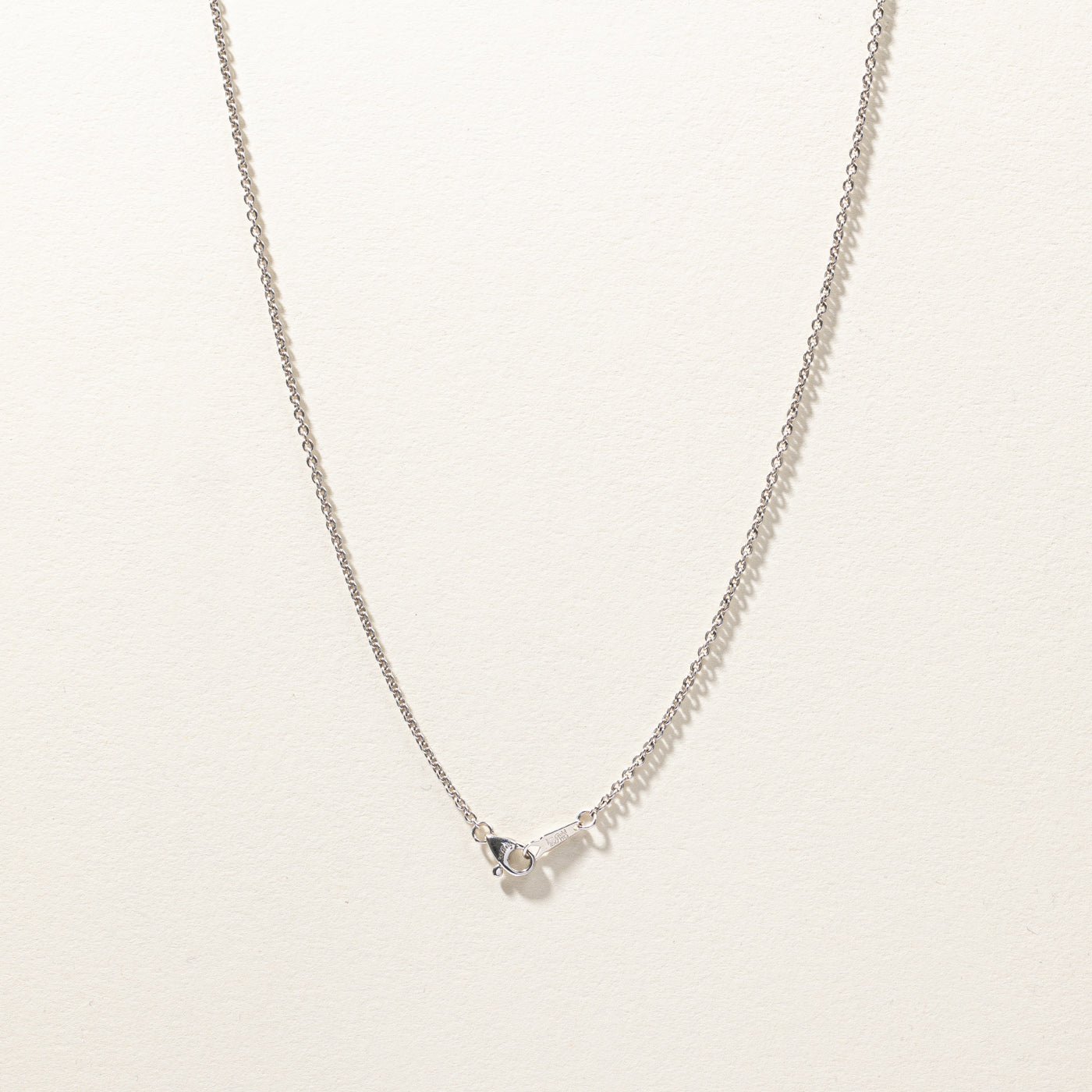 0.70ctw Cluster Diamond Necklace in 18K Gold - Elegant Pendant for Women, Perfect for Weddings, Anniversaries & Special Occasions