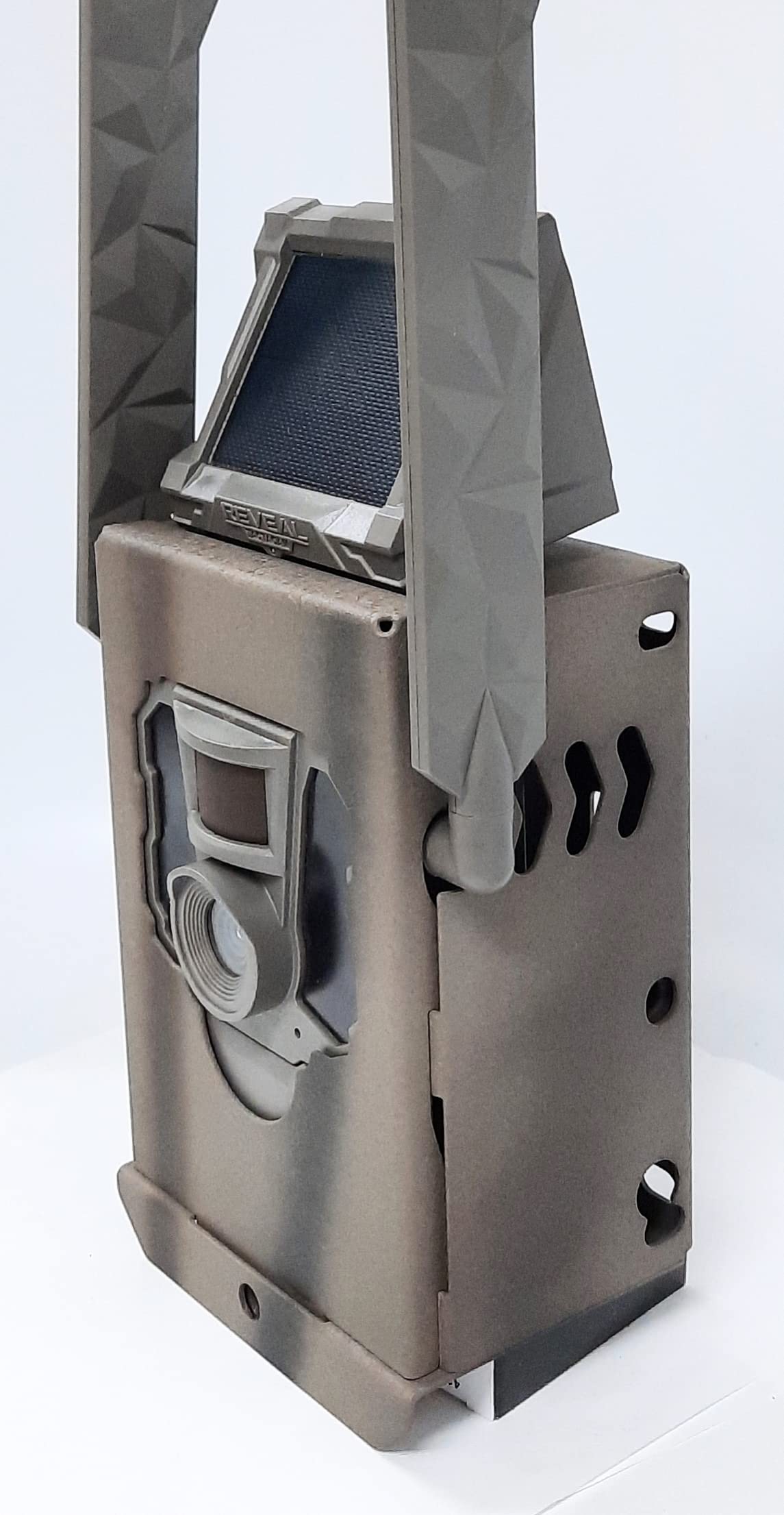 TACTACAM Reveal SK Wireless Live View Security Trail Camera Heavy Duty Steel Lock Box - Weatherproof & Secure for Outdoor Wildlife Monitoring & Hunting
