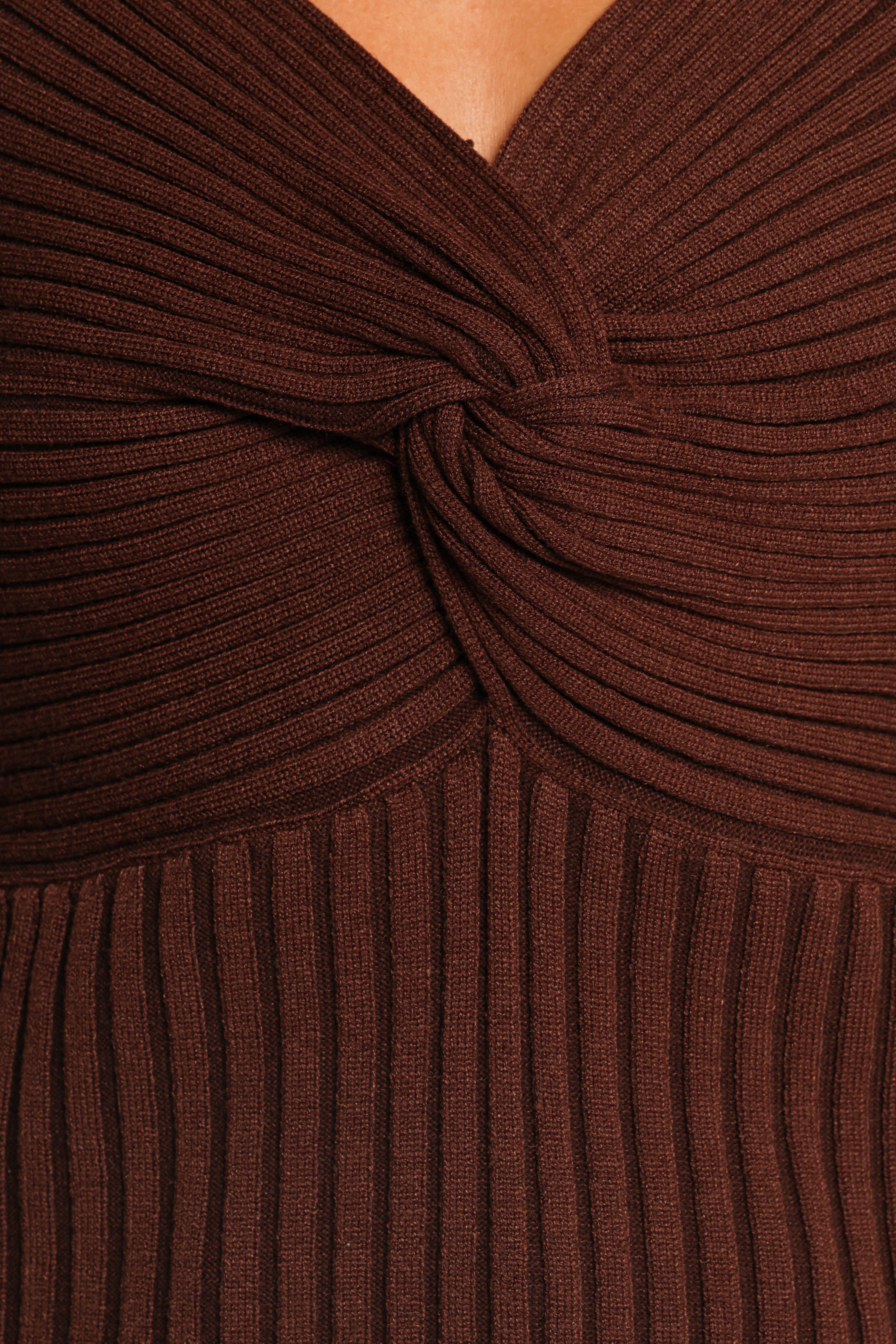 Stylish Demi Twist Detail Knit Top in Brown - Perfect for Casual Outings, Date Nights & Layered Fall Outfits