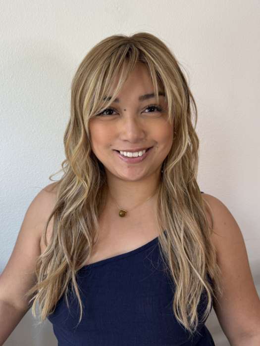 California Beach Waves HF Synthetic Lace Front Wig with Mono Top - Natural Looking Wavy Hair for Women, Perfect for Cosplay, Daily Wear & Special Occasions