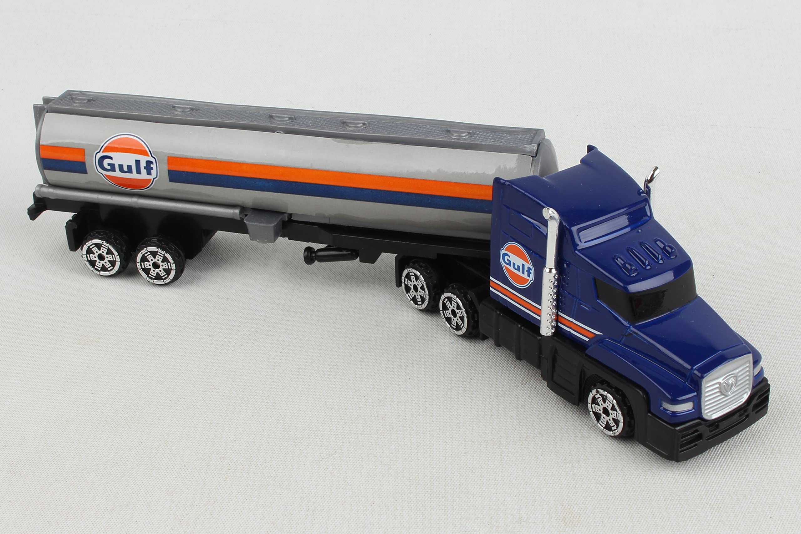 Daron Gulf Oil Tanker Truck Toy - 1:64 Scale Diecast Model Car with Realistic Details - Perfect for Kids Collectors & Display (Playtime, Gifts, Office Decor)