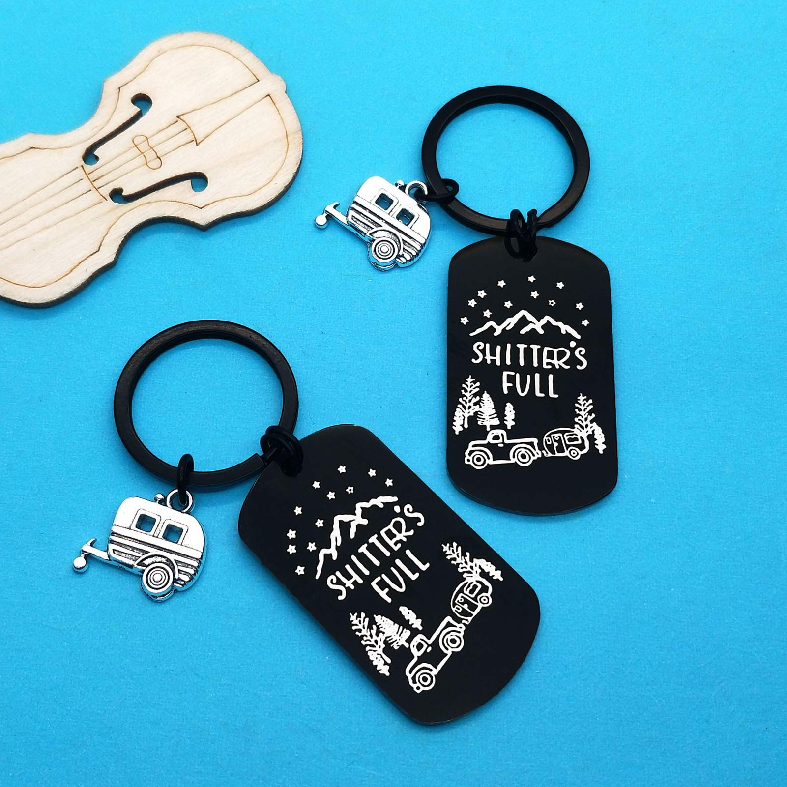 Xiahuyu 2pcs Happy Camper Keychain Set - RV & Trailer Keychains for Men & Women - Perfect Camping Gifts for Outdoor Enthusiasts - Ideal for Camping Trips, RV Adventures & Outdoor Activities