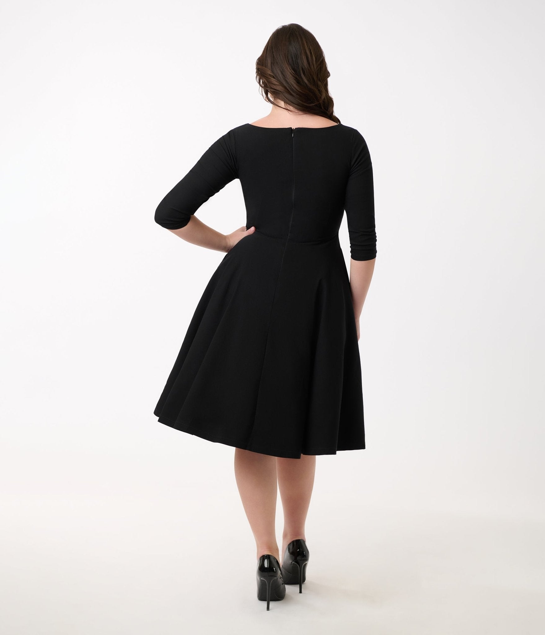 Vintage 1950s Black Pleated Swing Dress - Retro Cocktail Party & Swing Dance Outfit - Perfect for 50s Themed Parties, Pinup Fashion & Special Occasions