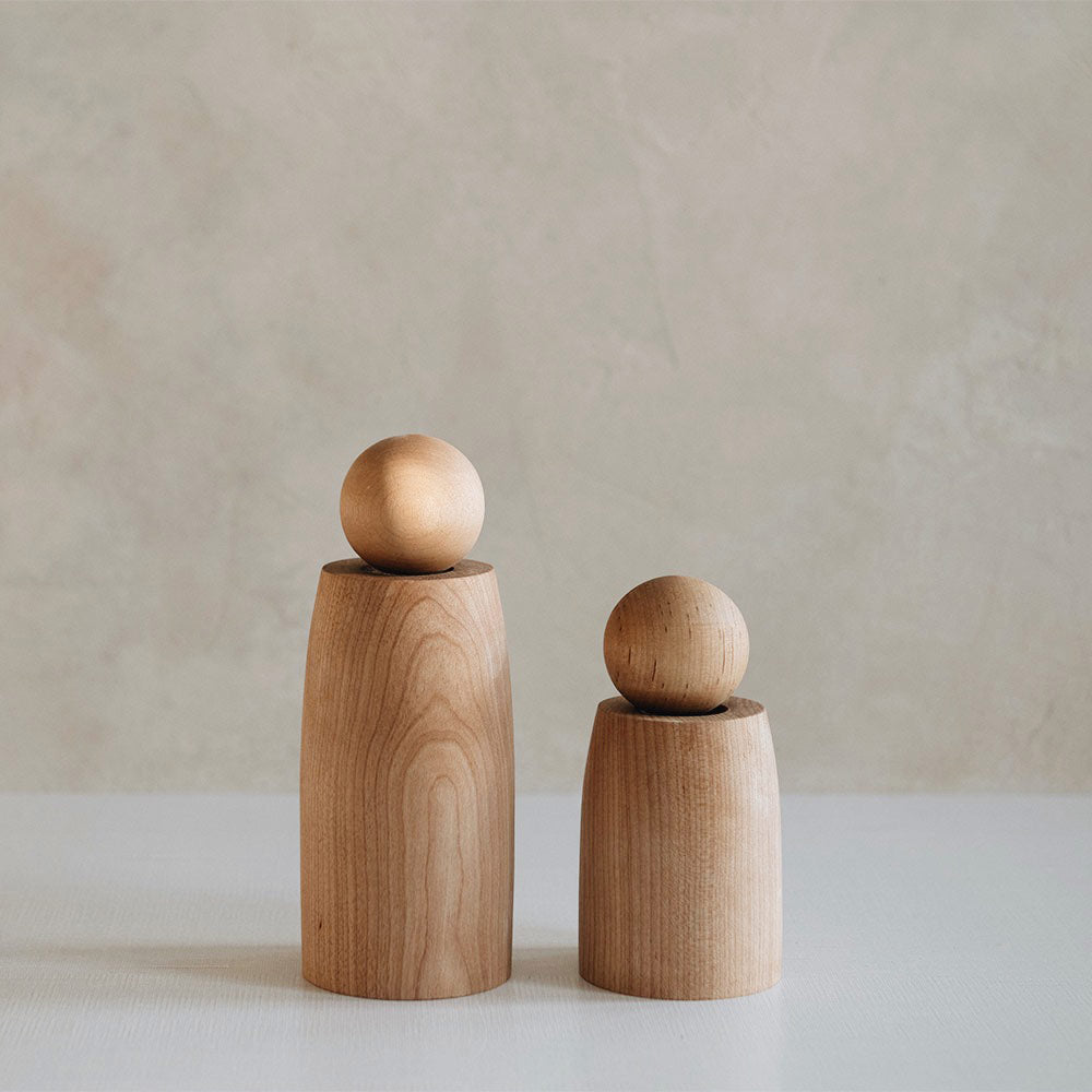 Premium Handcrafted Maple Wood Pepper Grinder - Adjustable Coarseness for Freshly Ground Spices - Perfect for Kitchen, Dining Table & Gourmet Cooking