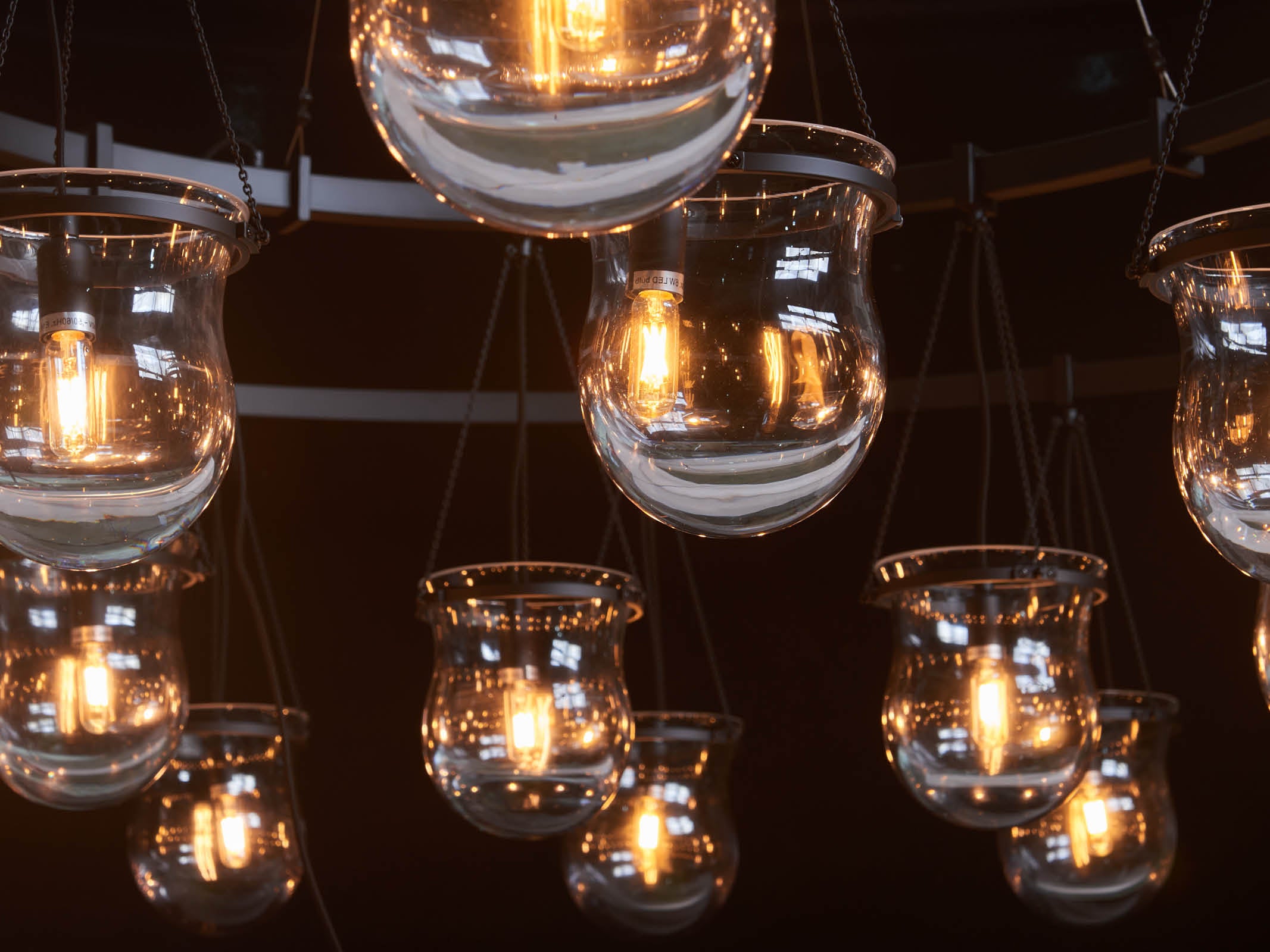 Elegant Noor Chandelier - Modern Crystal Ceiling Light Fixture for Dining Room, Living Room & Bedroom Decor