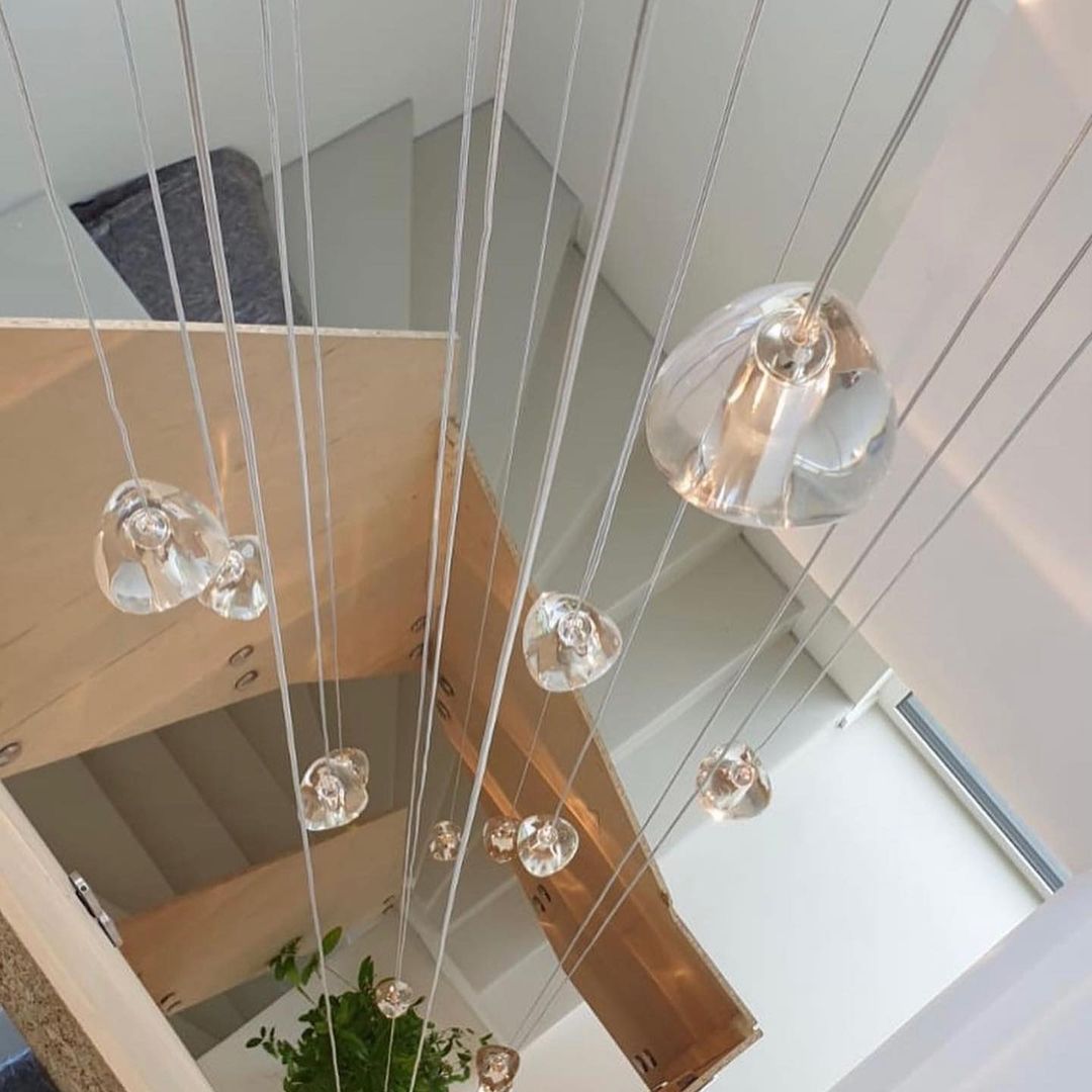 Elegant Crystal Pendant Light - Modern Chandelier for Dining Room, Bedroom & Living Room Decor - Dimmable LED Hanging Lamp for Home & Office Lighting
