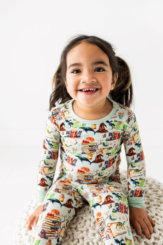 Cozy Storybook Two-Piece Pajama Set for Women - Soft Cotton Sleepwear for Bedtime & Lounging