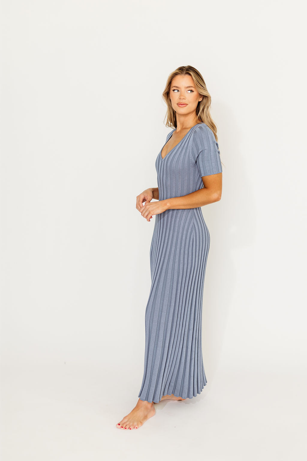 Oakley Ribbed Maxi Dress in Dusty Blue - Bump Friendly Maternity Dress for Pregnancy & Nursing | Perfect for Casual Outings, Baby Showers & Summer Events