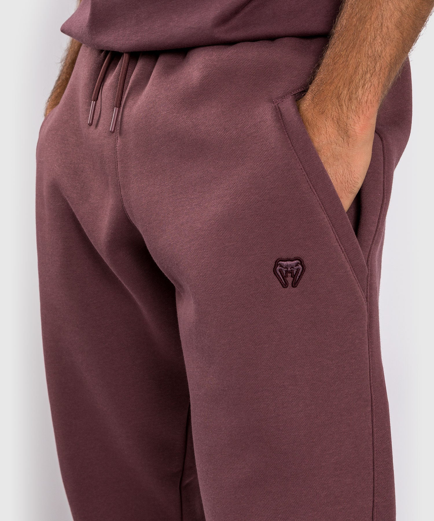Venum Silent Power Jogger - Men's Lightweight Training Pants for MMA, Boxing & Gym Workouts - Comfortable & Durable Brown Joggers for Athletes & Fitness Enthusiasts