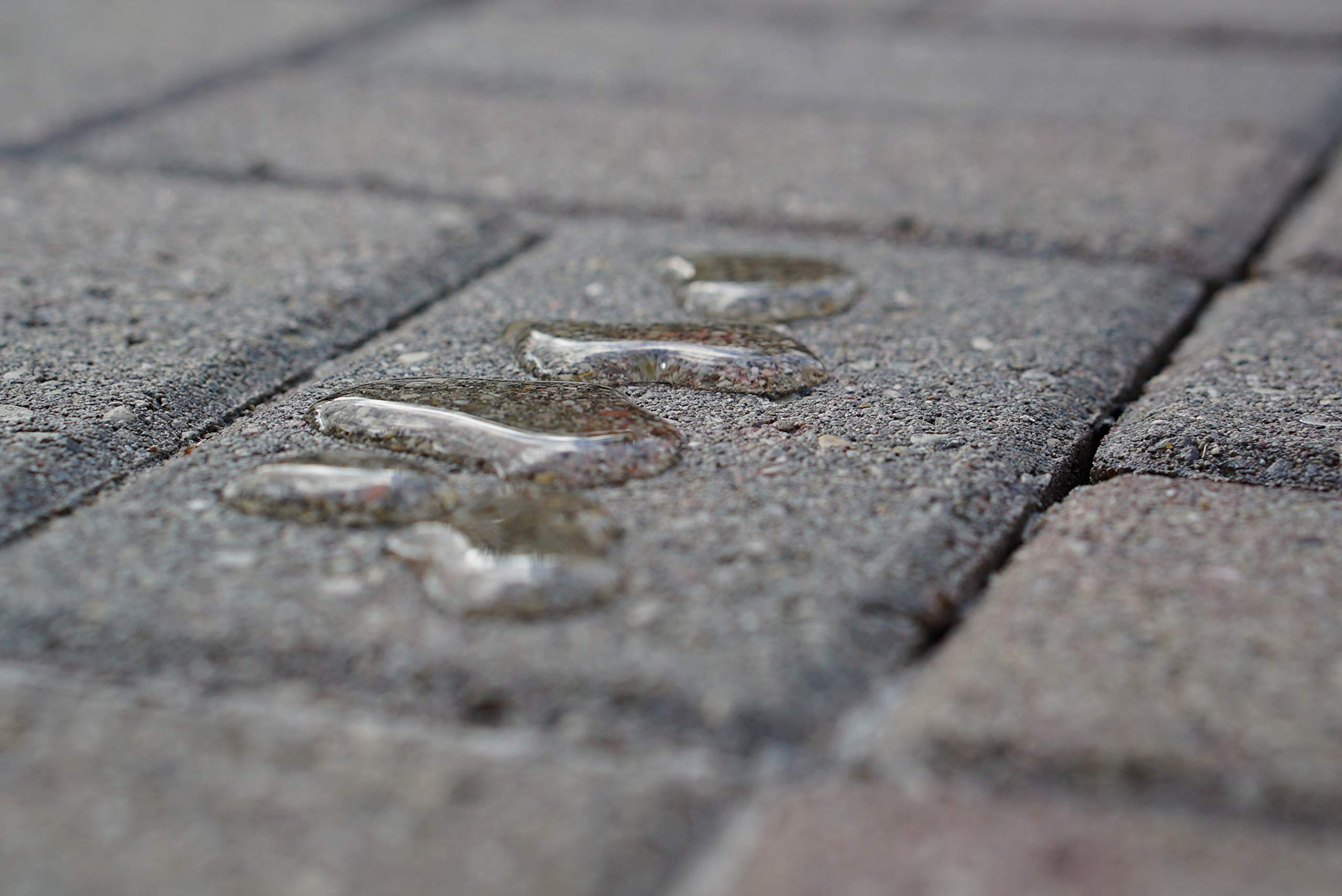 Low Gloss Patio Paver Sealer - Clear Water-Based Sealant for Concrete, Brick & Natural Stone - 2.5 Gallon - Protects Against Weather, Stains & UV Damage - Perfect for Driveways, Walkways & Outdoor Living Spaces