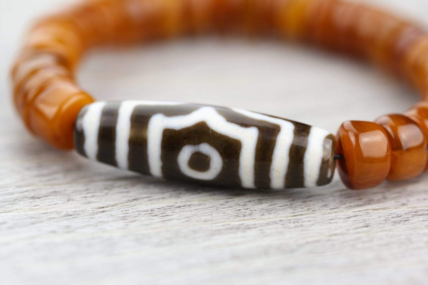 Natural Baltic Amber Dzi Bead Bracelet for Healing & Protection - Perfect for Meditation, Yoga & Spiritual Wellness