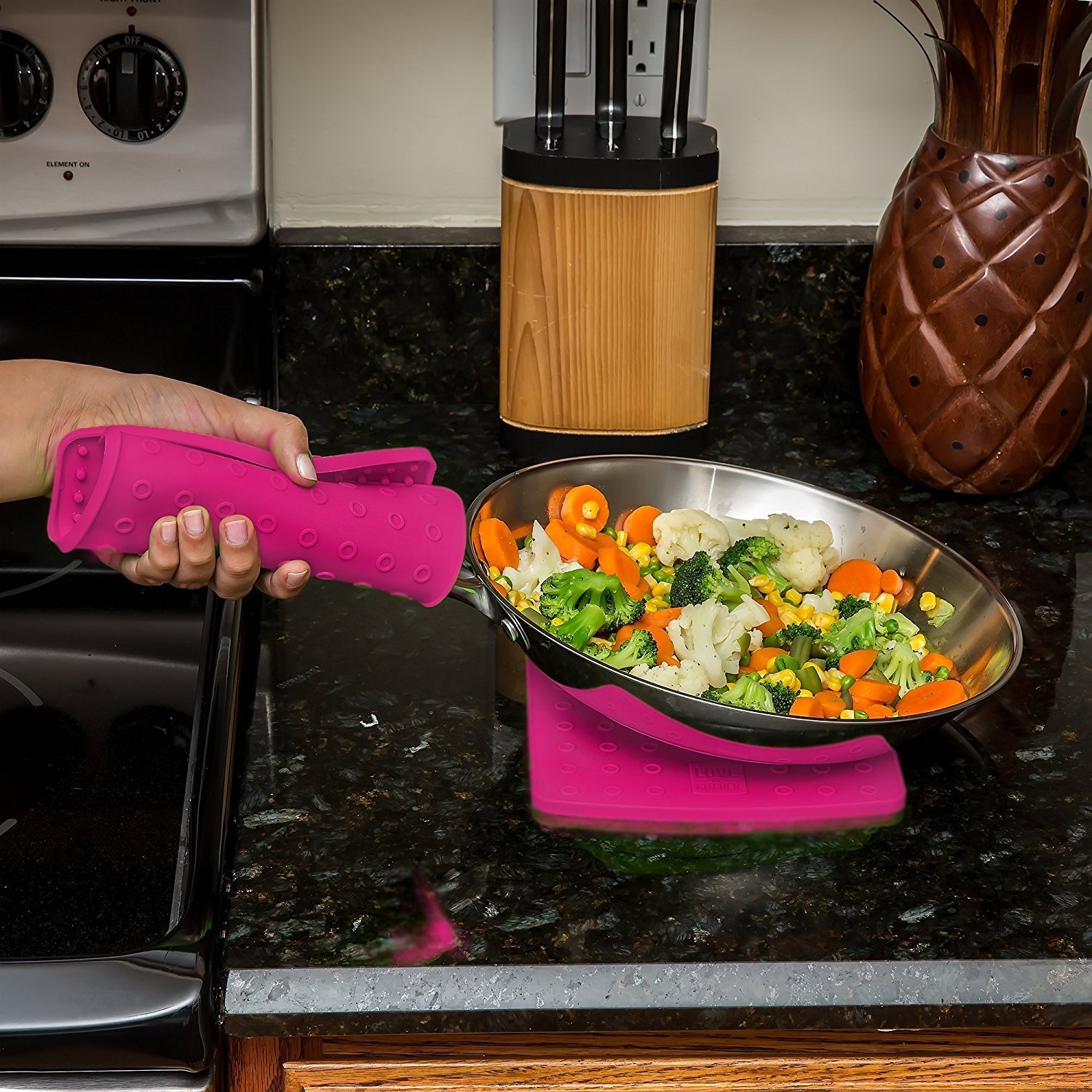 Premium Silicone Pot Holders - Heat Resistant Kitchen Trivets for Hot Pans (7x7in) - Perfect for Cooking & Baking