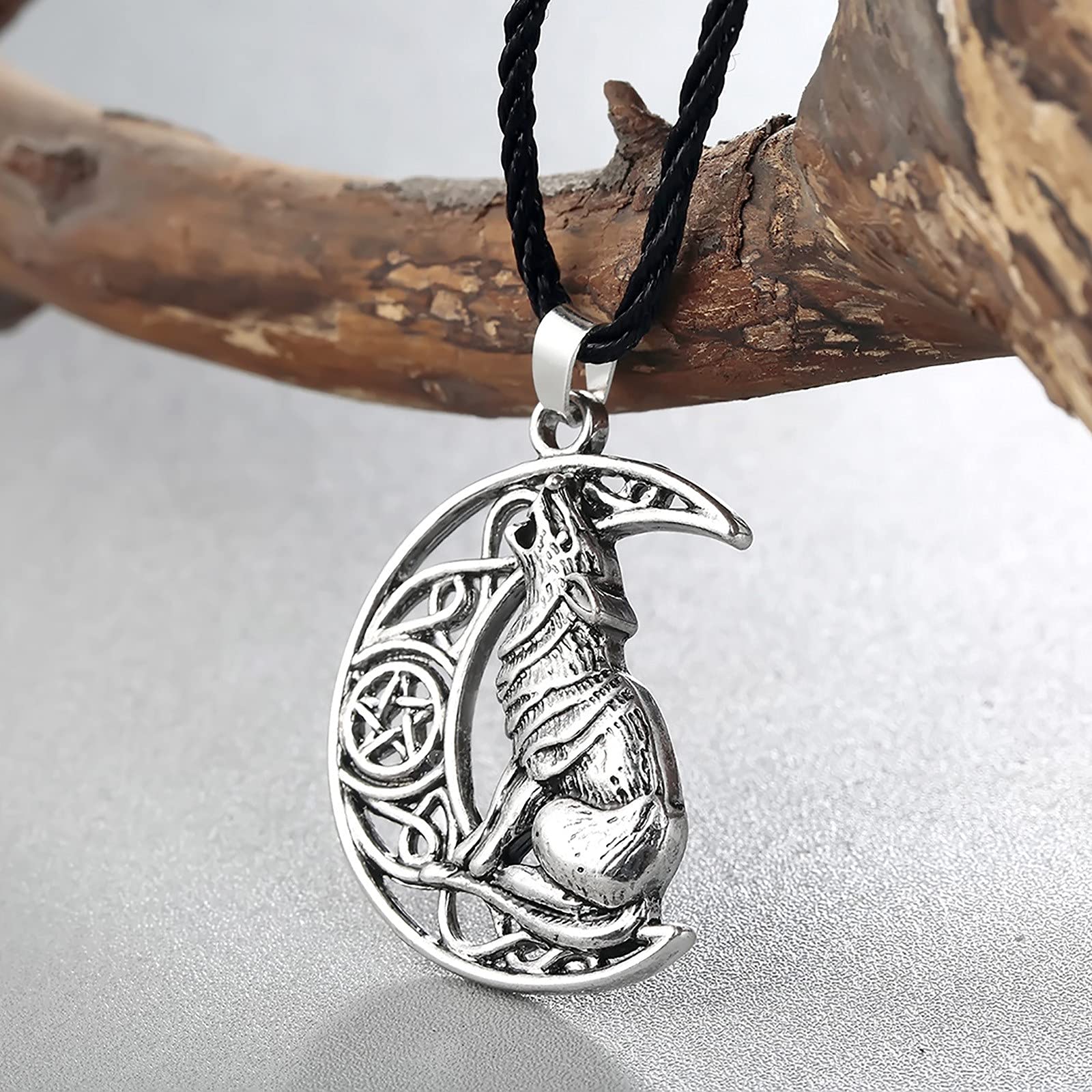 Elegant Women's Moon & Wolf Pendant Necklace - Adjustable Choker for Women & Men - Perfect for Casual Wear, Parties & Gifts (One Size)