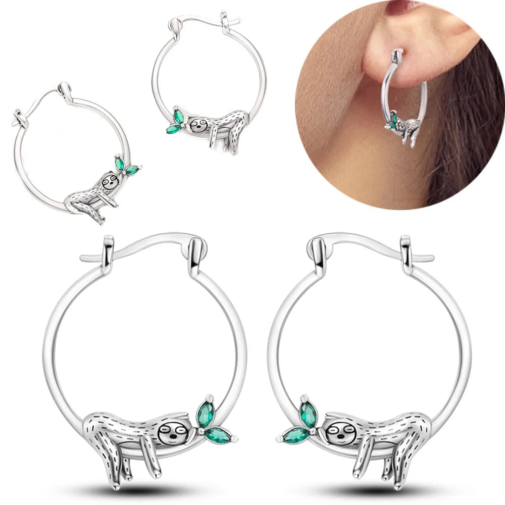 Cute Bee Earrings for Girls - Gold Plated Dainty Honeycomb Jewelry Gift for Women & Teens - Perfect for Everyday Wear, Parties & Gifts