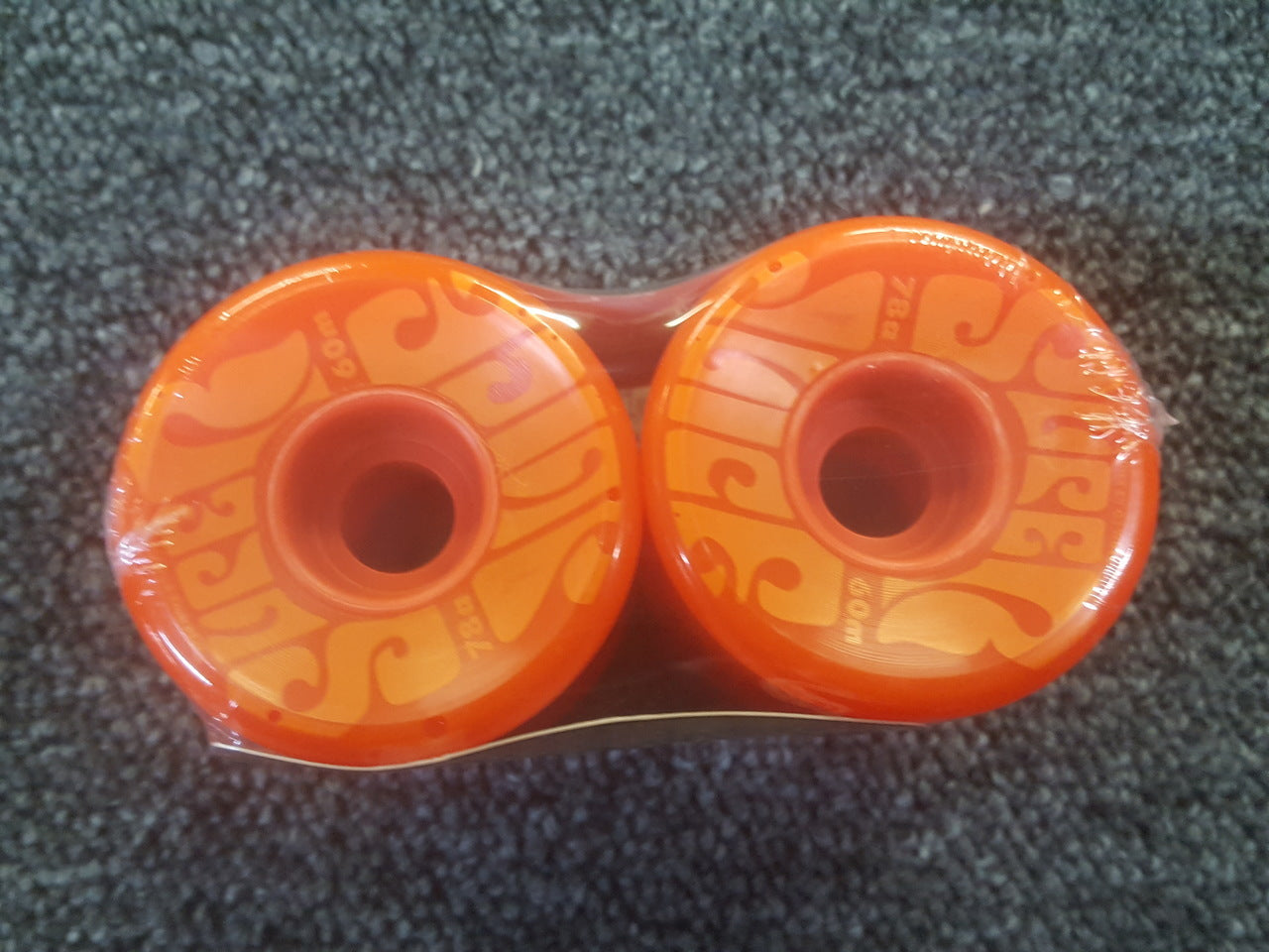 OJ III Super Juice Skateboard Wheels 60mm 78A Orange - Smooth Ride for Street Skating & Cruising