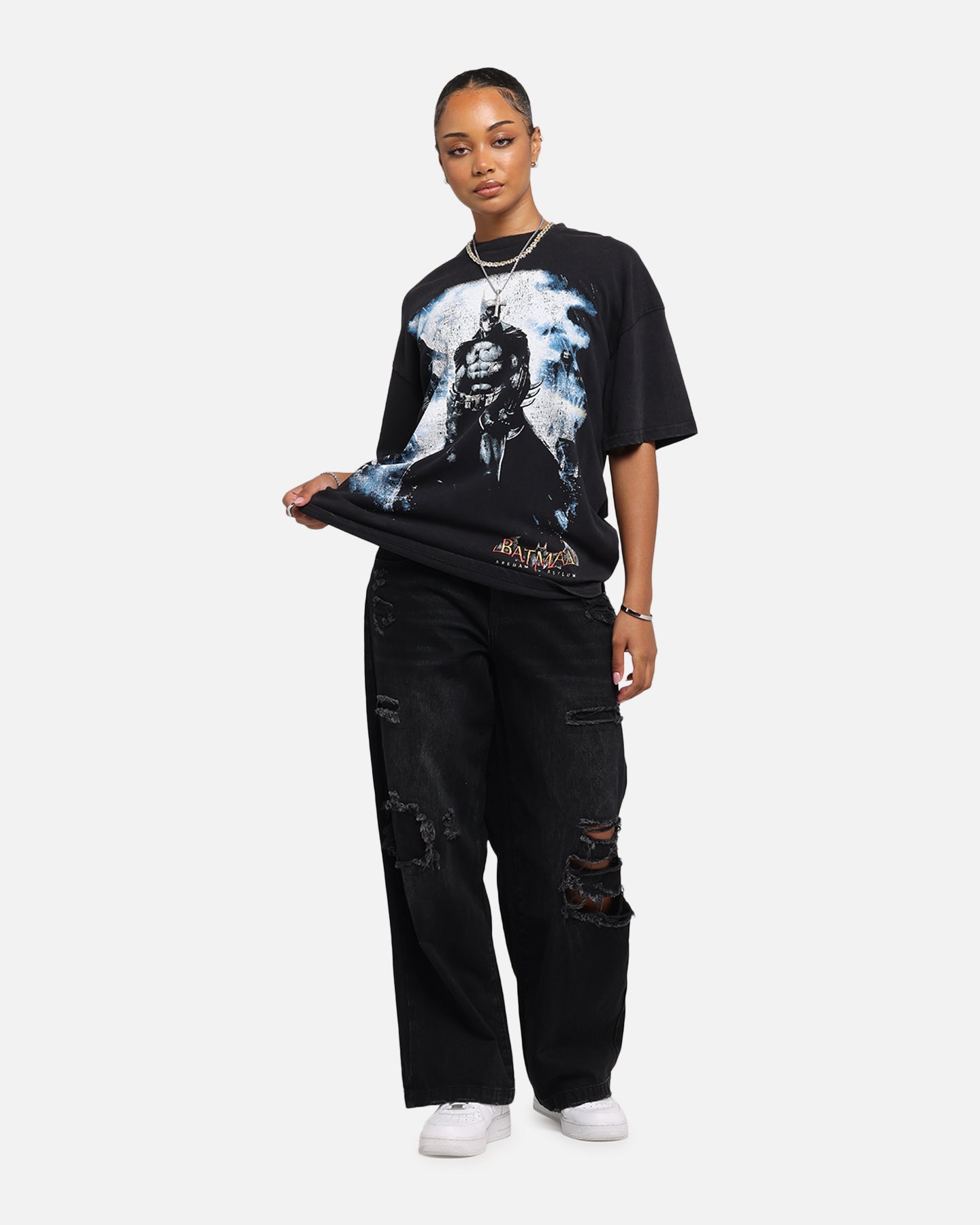 73 Studio X DC Batman Arkham Asylum Vintage Graphic Tee - Black Acid Wash Distressed Cotton T-Shirt for Men - Perfect for Comic Con, Cosplay & Batman Fans