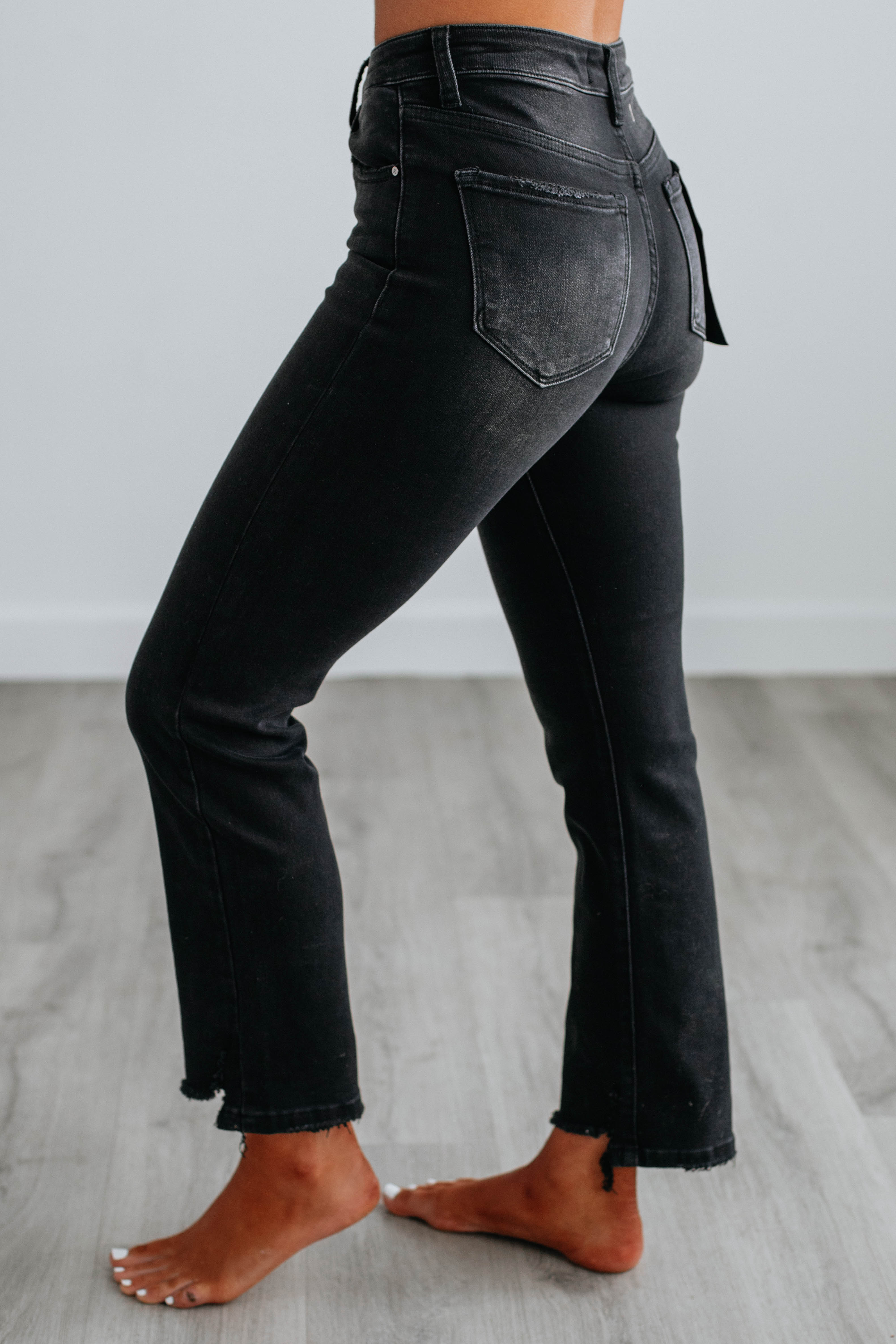 Blaine Risen Vintage Black Jeans for Men - High Waisted Slim Fit Denim Pants | Perfect for Casual Wear, Date Night & Street Style Fashion
