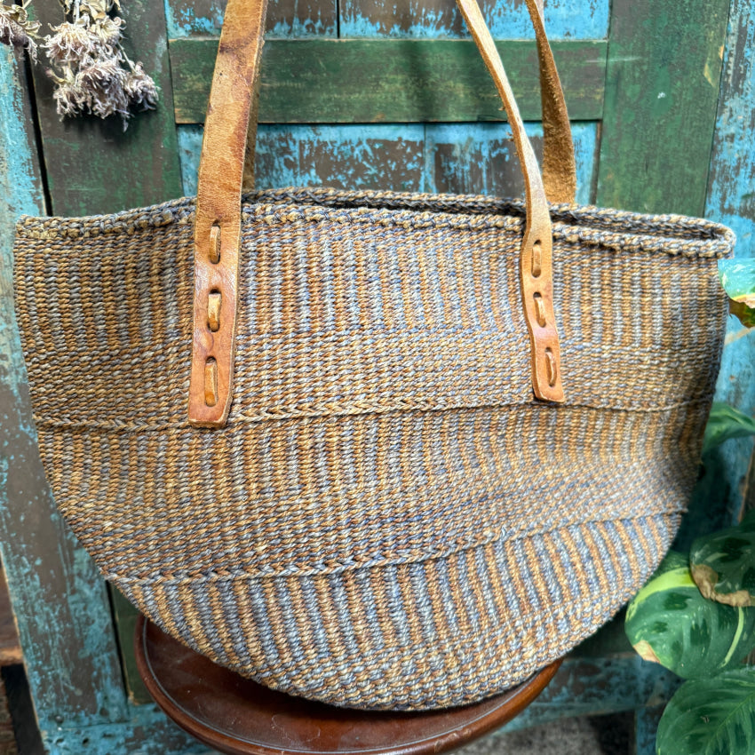 Vintage African Woven Sisal & Leather Market Tote Bag Purse - Handmade Eco-Friendly Women's Shoulder Bag for Shopping, Beach & Travel Accessories