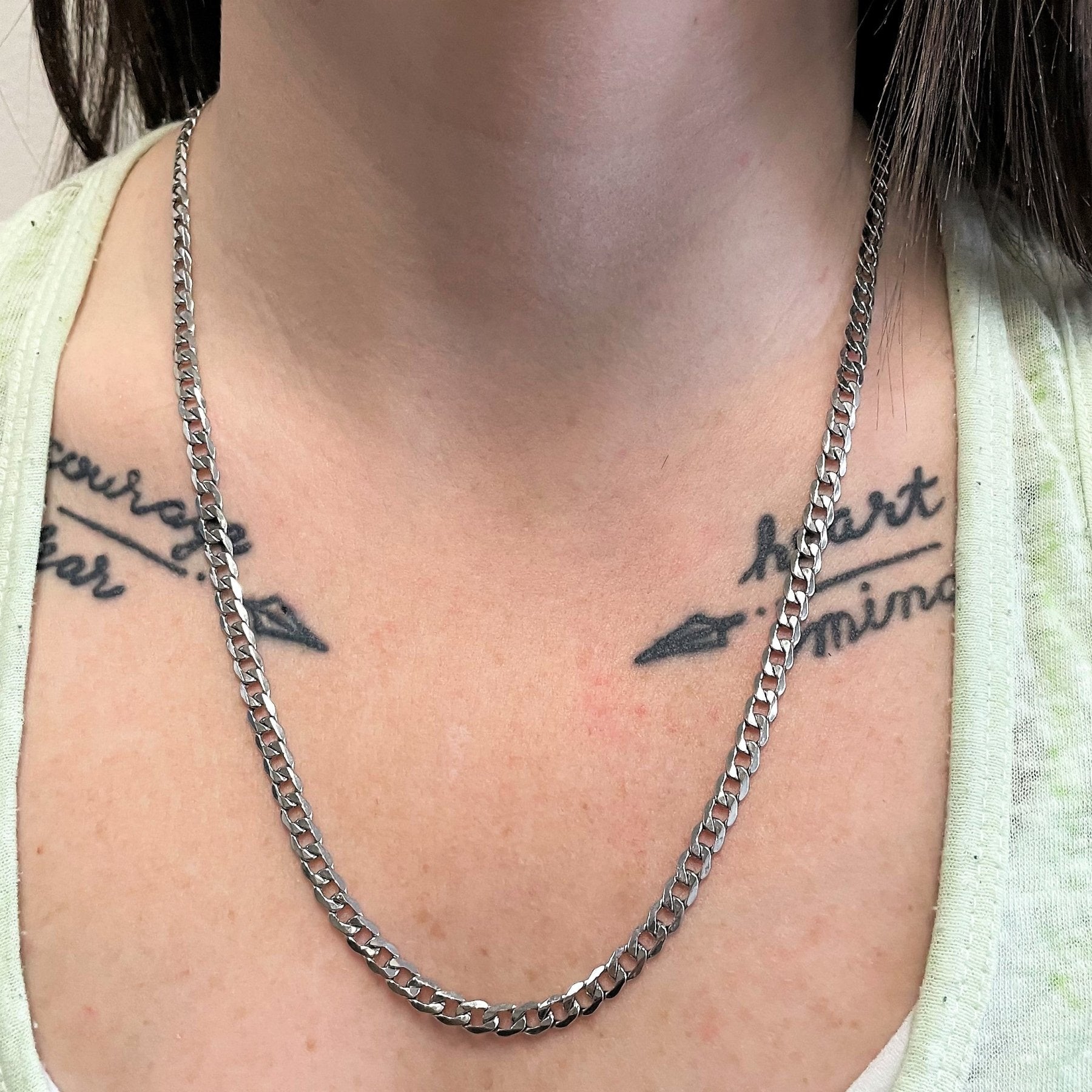 10K White Gold Curb Chain Necklace 24 Inches - Durable & Hypoallergenic Jewelry for Women, Perfect for Everyday Wear, Gifts & Special Occasions