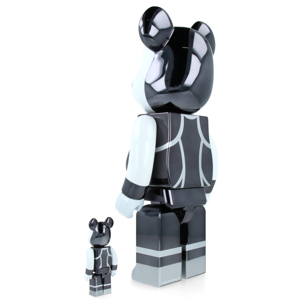 100% & 400% Bearbrick Kiss Catman Chrome Version Collectible Art Toy - Perfect for Display in Home, Office or Anime Collections