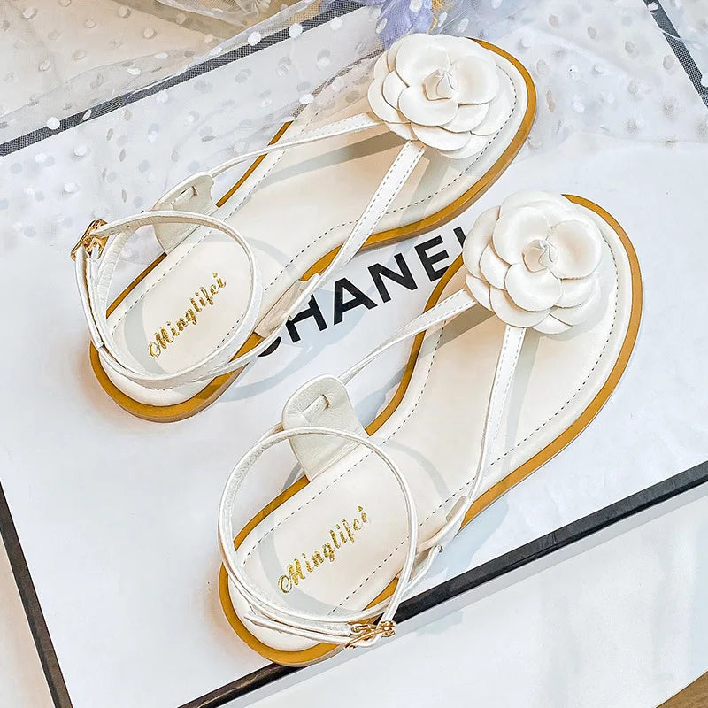 2023 New Summer Women's Sandals - Fashion Flower Design Korean Style Casual Flat Shoes for Party & Work Wear - Large Sizes 41-43 - Perfect for Beach, Office & Daily Outfits