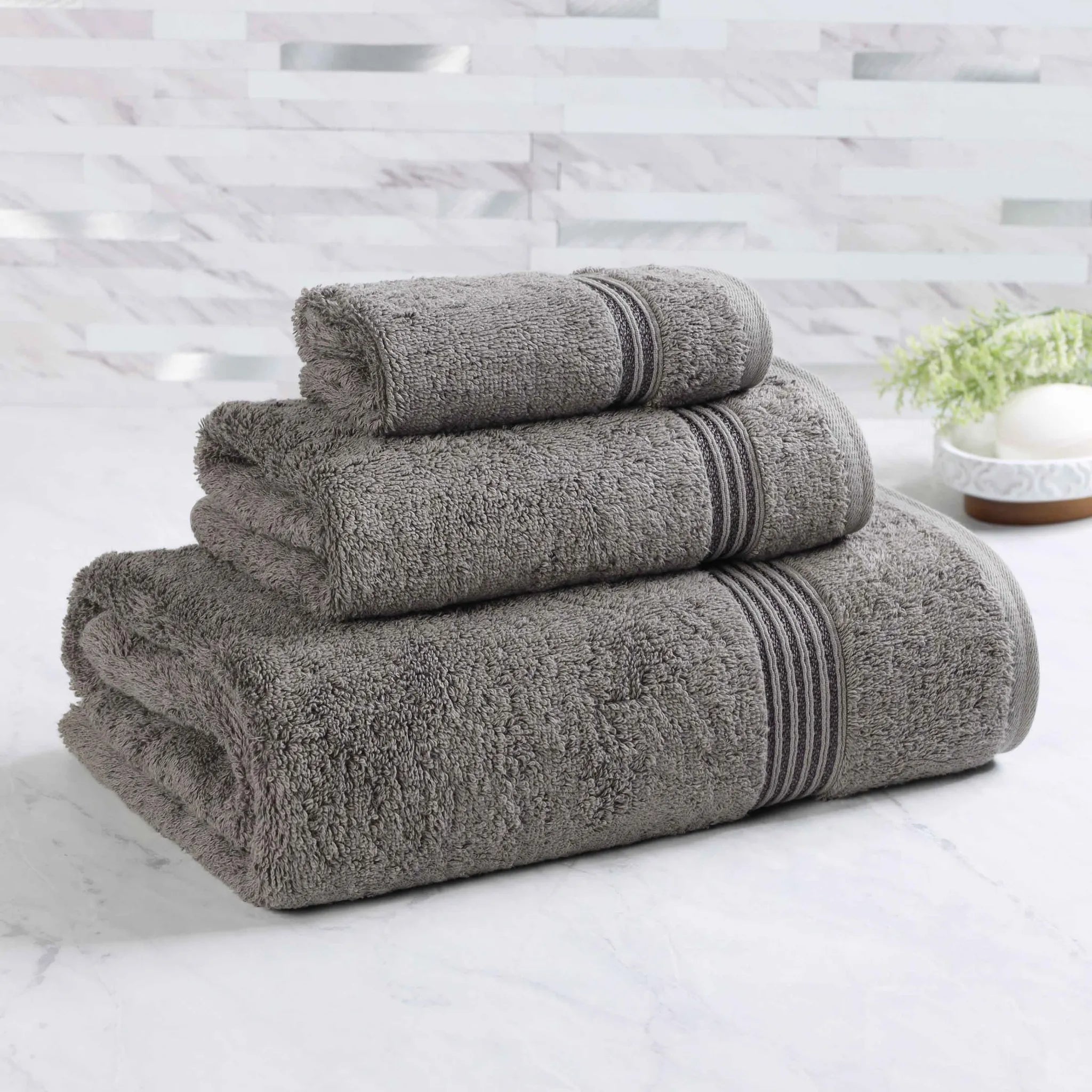 Premium Egyptian Cotton Plush 3-Piece Luxury Bath Towel Set - Ultra Absorbent & Soft for Spa, Bathroom & Hotel Use