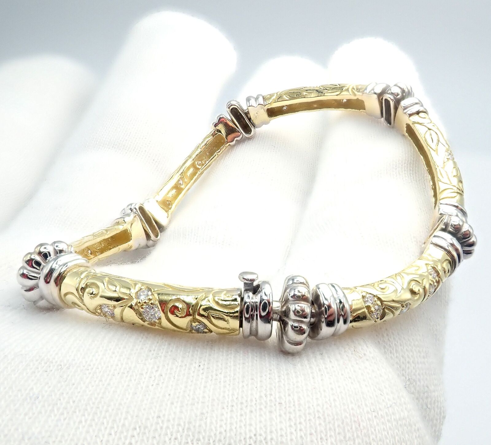 Vintage 18k Yellow & White Gold Diamond Laurel Bracelet for Women - Elegant Jewelry Gift for Anniversary, Wedding & Special Occasions