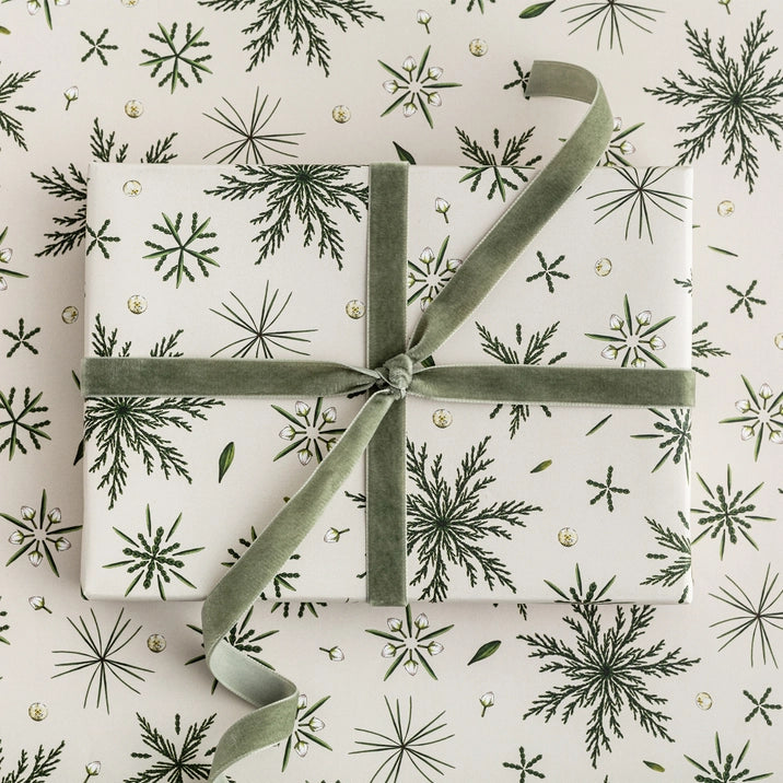 Festive Foliage Ivory Christmas Wrapping Paper - Elegant Holiday Gift Wrap for Presents, Parties & Home Decor (20