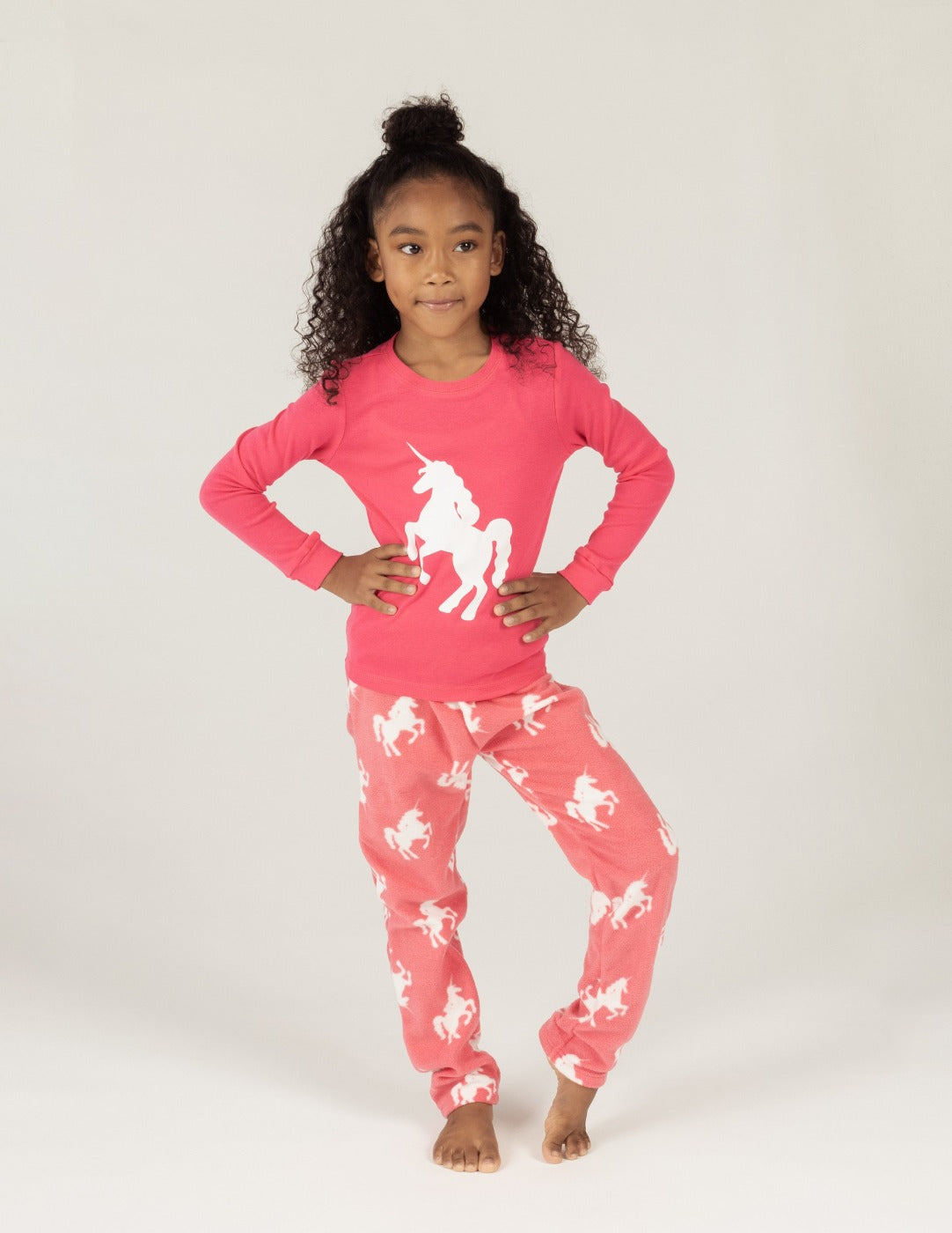Cozy Fleece Animal Print Pajamas for Women - Soft Winter Sleepwear Set with Cute Print - Perfect for Lounging, Sleepovers & Holiday Gifts