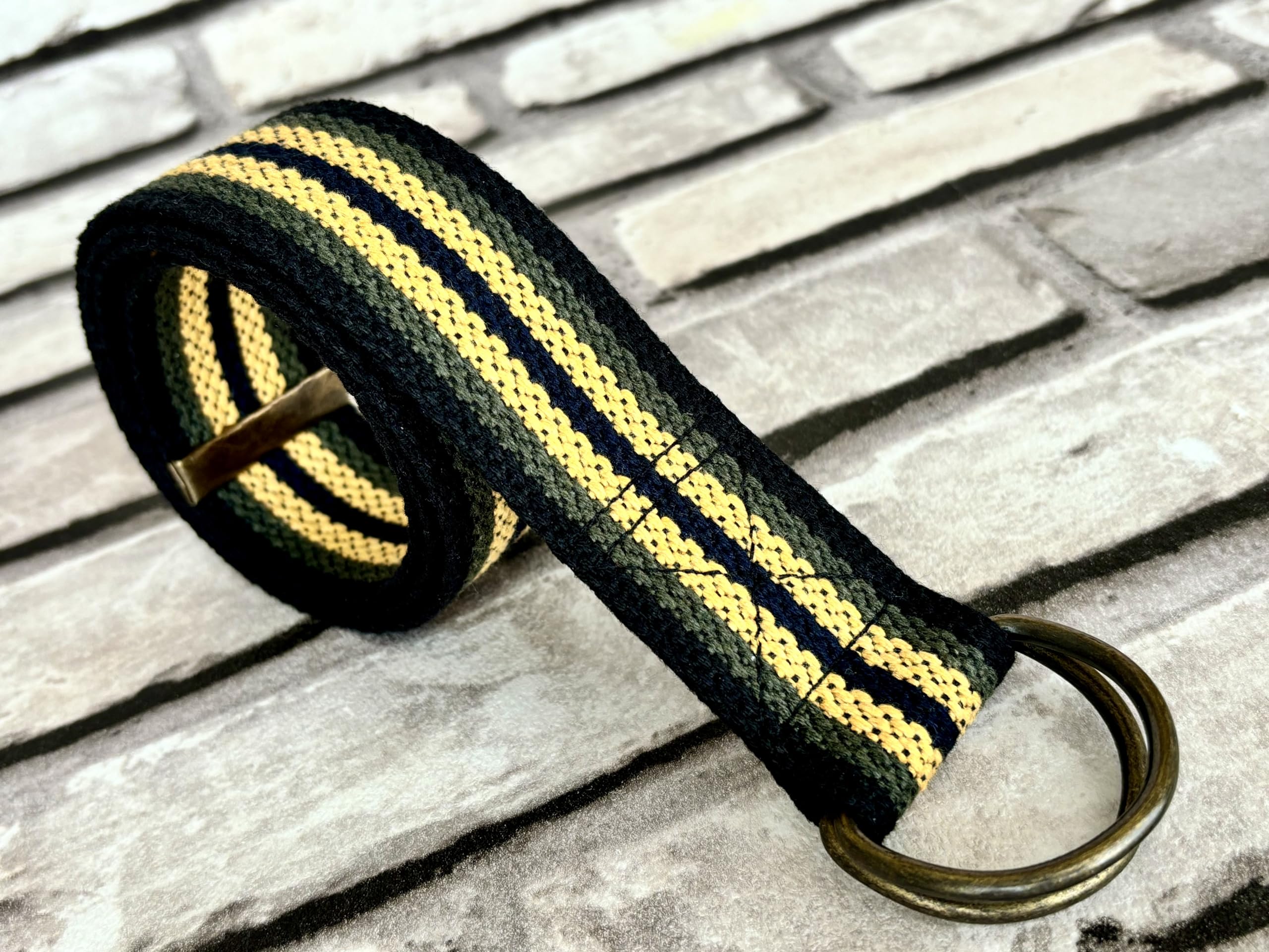 D Ring Canvas Sports Belt - Adjustable Unisex Fabric Belt for Women & Men in Green, Yellow & Black - Perfect Gift for Father, Lover, Her or Him - Ideal for Casual Wear, Outdoor Activities & All Seasons (Medium 40