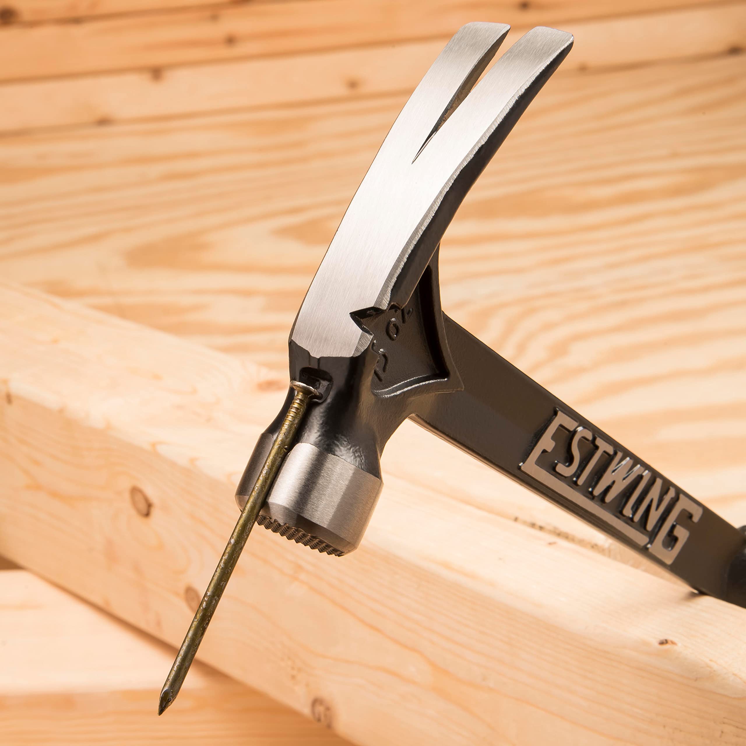 ESTWING EB-15SM 15 oz Ultra Series Framing Hammer - Milled Face Rip Claw Hammer with Shock Reduction Grip - Perfect for Construction, Carpentry, and DIY Home Projects