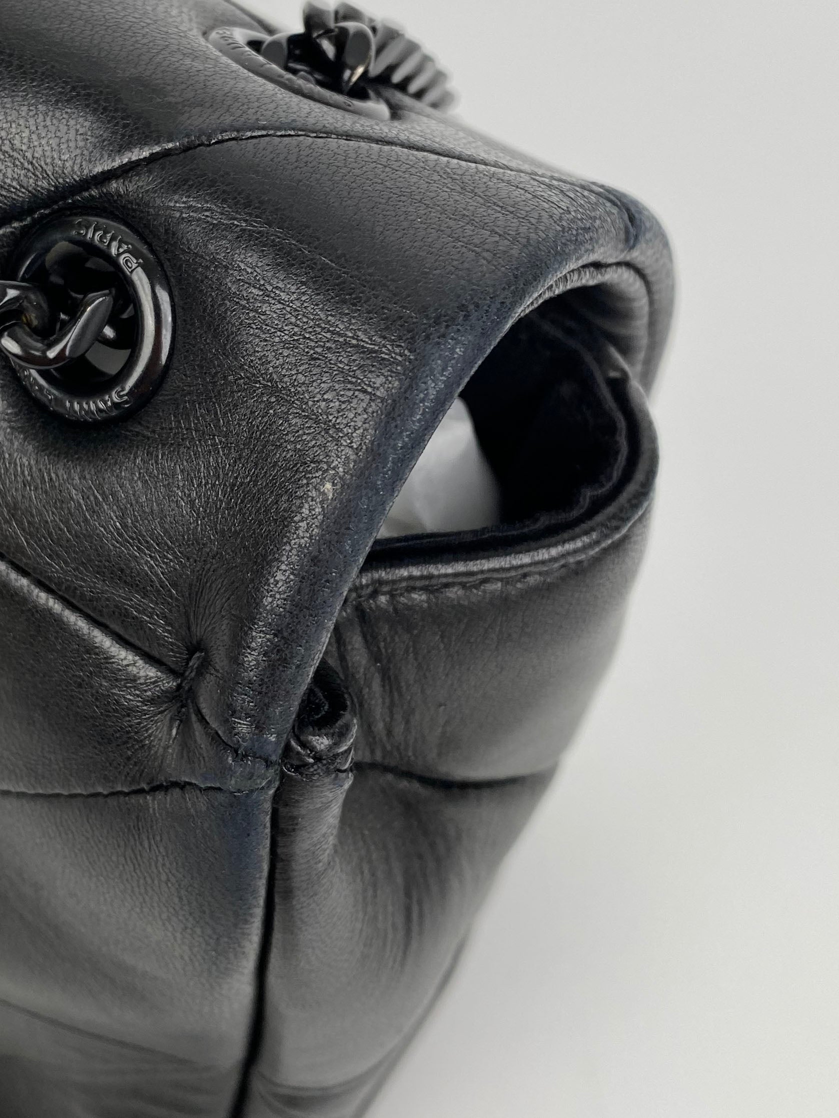 Saint Laurent Medium Black Jamie Bag - Luxury Leather Crossbody Purse for Women | Perfect for Evening Out, Party & Date Night
