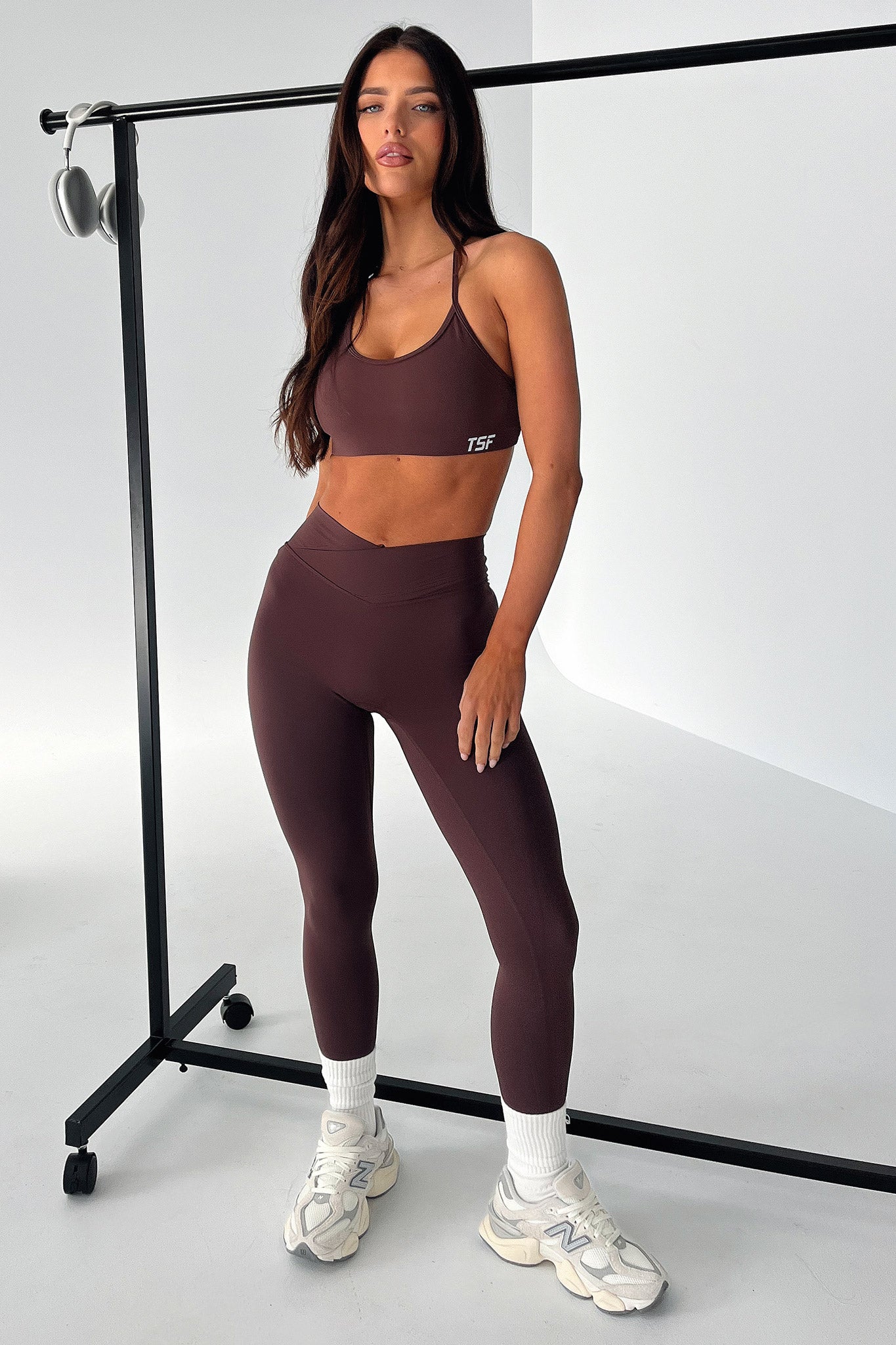Kamari High Support Sports Bra for Women - Breathable & Moisture Wicking Workout Top - Brown - Perfect for Yoga, Running & Gym Training