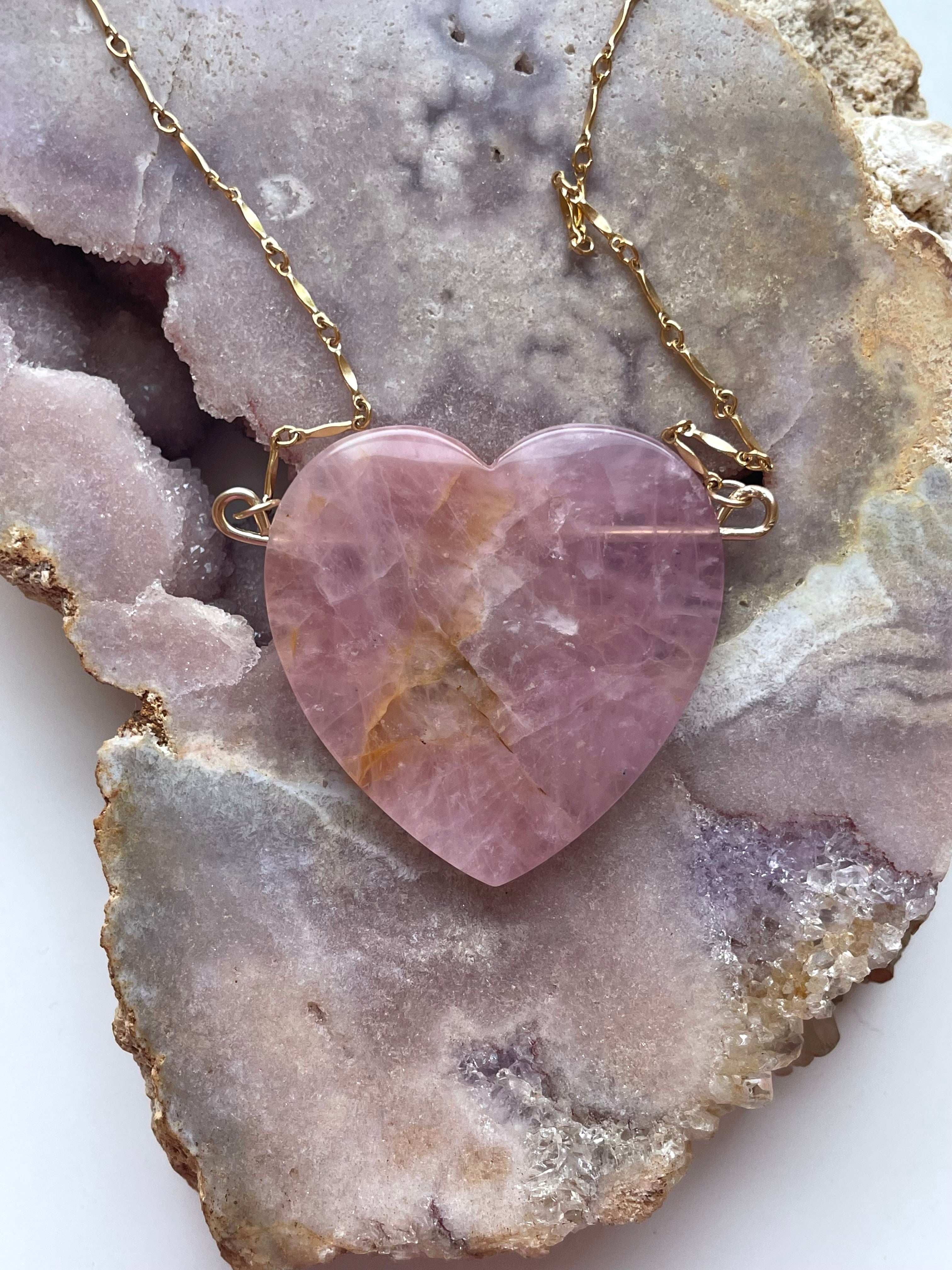 Large Rose Quartz Heart Necklace in 14K Gold Fill - Elegant Healing Crystal Jewelry for Women, Perfect for Valentine's Day Gifts, Meditation & Energy Healing