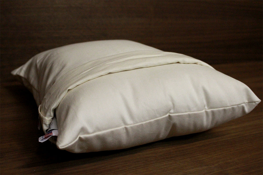 Organic Wool Pillows for Sleeping - Hypoallergenic & Breathable Natural Fiber Bed Pillow for Side, Back & Stomach Sleepers - Eco-Friendly Comfort for Bedroom, Guest Room & Nursery