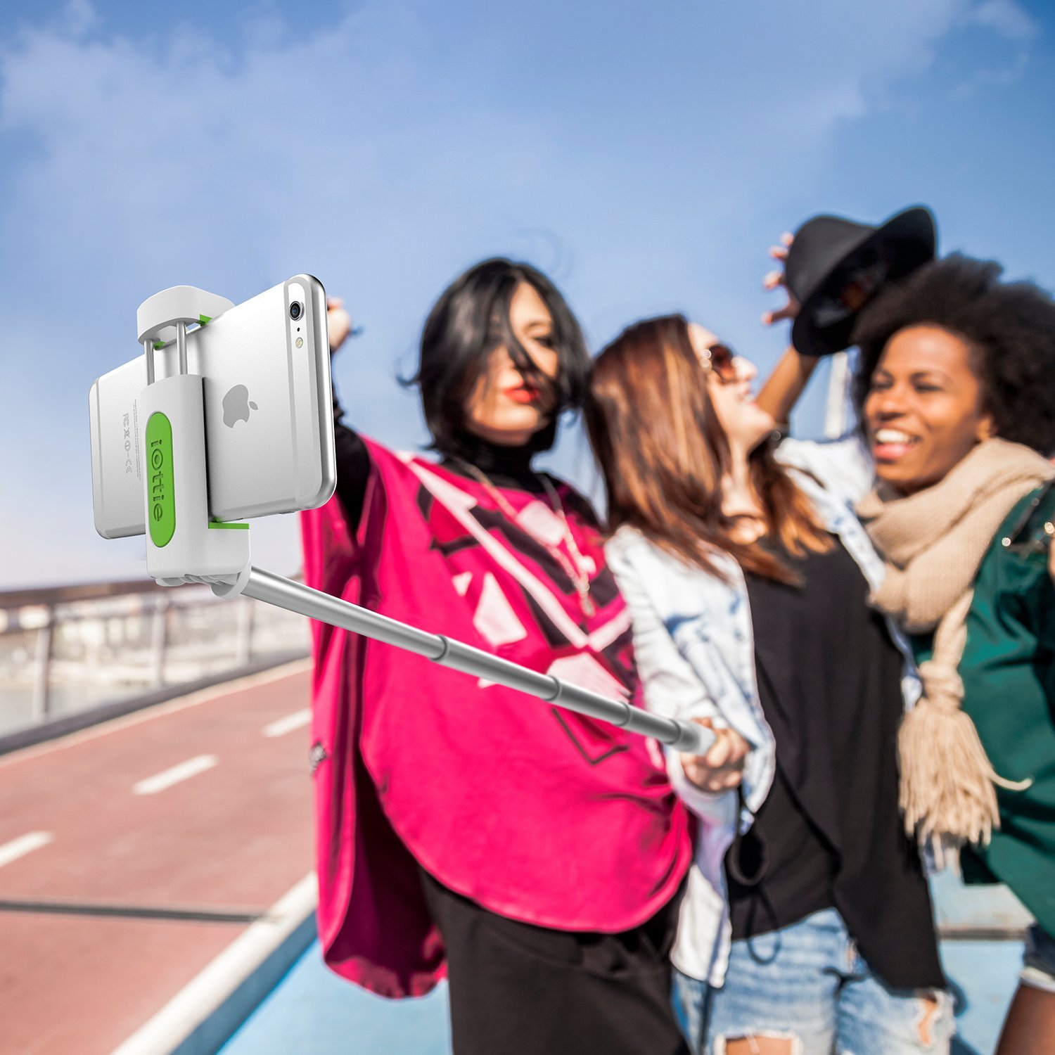 iOttie MiGo Extendable Bluetooth Selfie Stick & Tripod for iPhone, Android Smartphones & GoPro - Aluminum Monopod with Wireless Remote - Perfect for Travel, Vlogging & Group Photos (White)