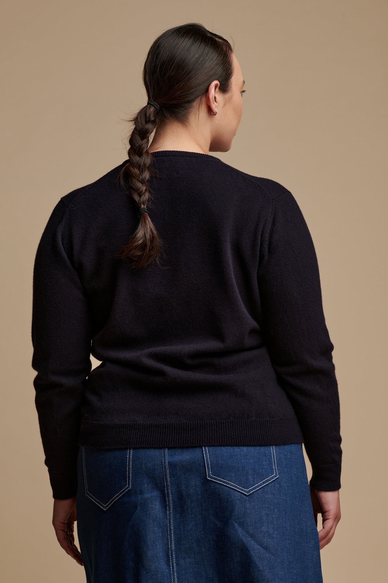 Soft & Cozy Women's Lambswool Sweater - Navy Blue Crew Neck Pullover for Fall & Winter | Casual Outfit, Office Wear & Holiday Fashion