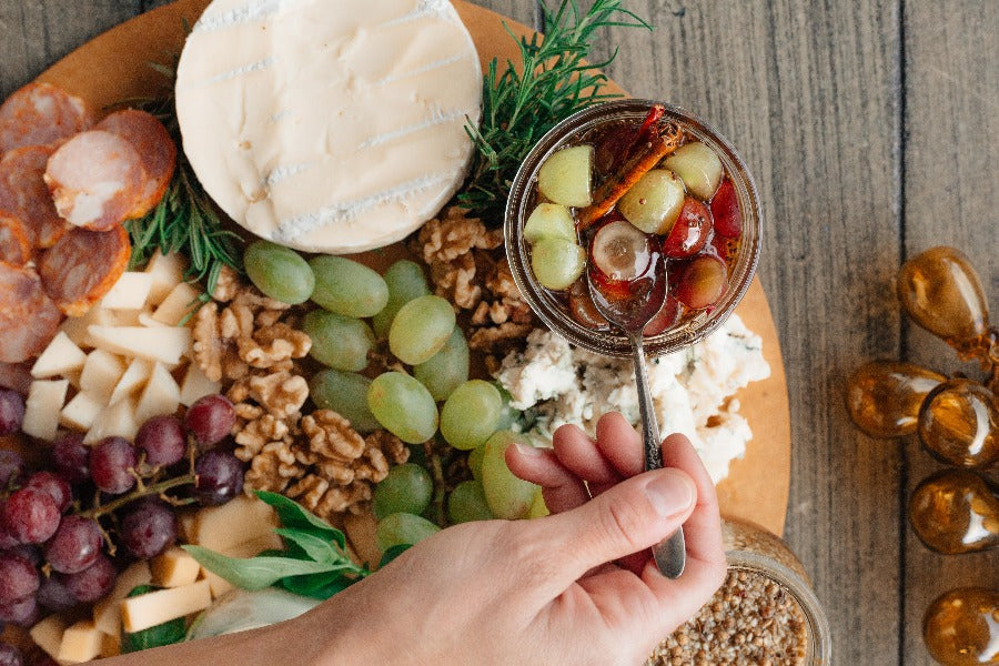 Premium Champagne Pear White Balsamic Vinegar - Artisanal Gourmet Condiment for Salads, Desserts & Cocktails | Perfect for Holiday Gifts & Gourmet Cooking